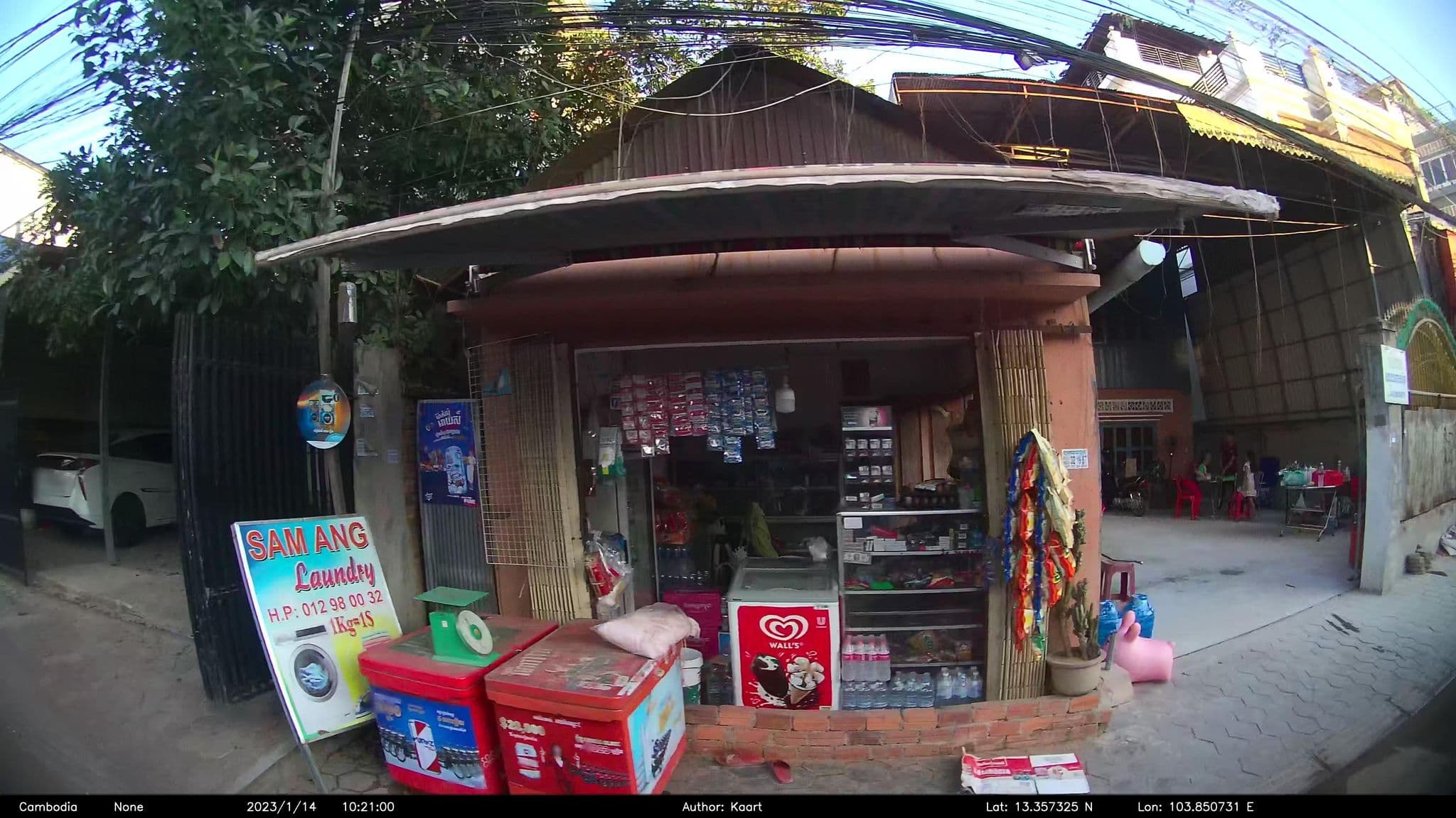 Street view near Nagara Hotel & Residences, Siem Reap — © kaart_2 (CC BY-SA · Mapillary)