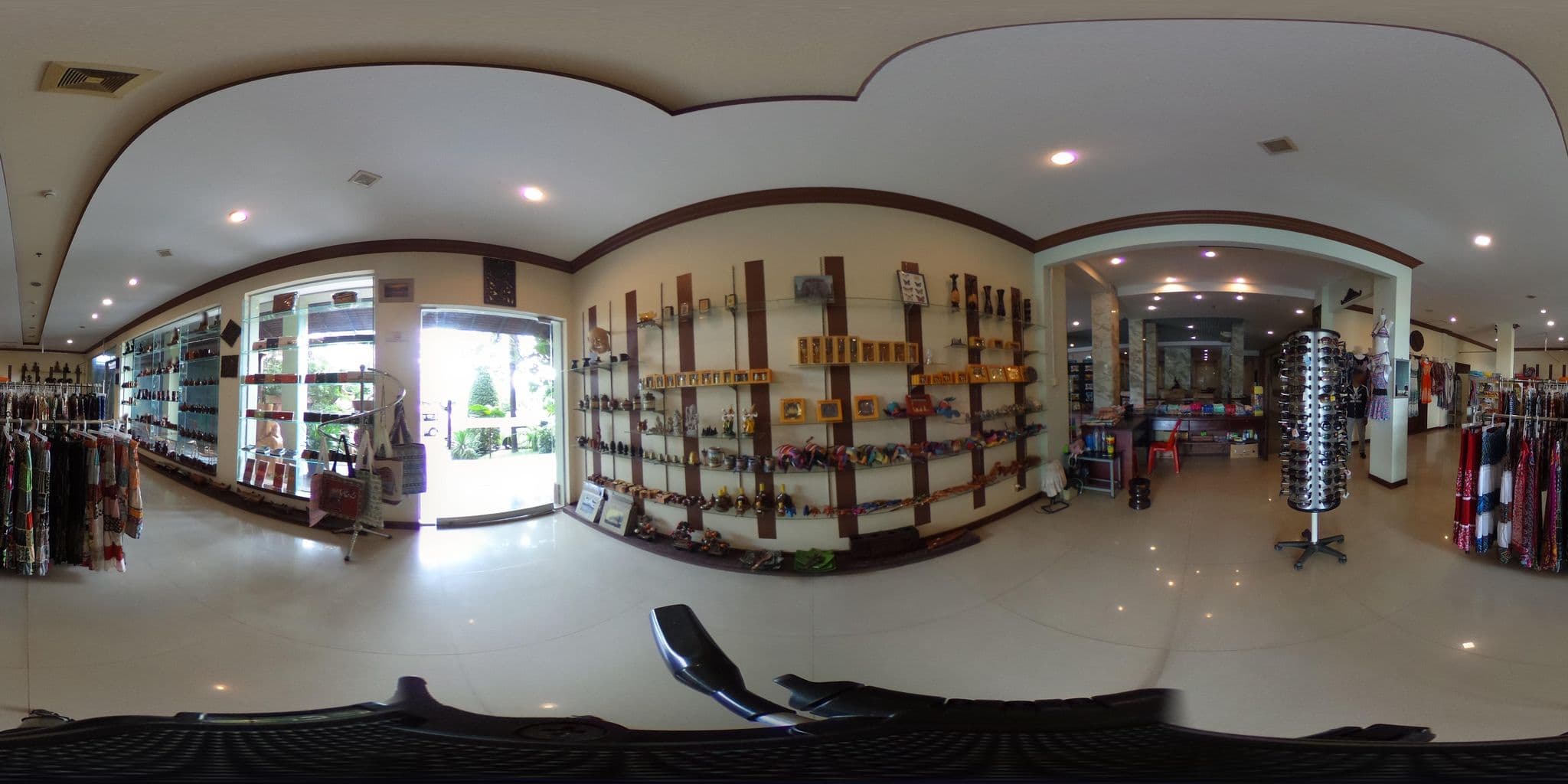 Street view near Smiling Hotel Lobby, Siem Reap — © ThailandCambodia (CC BY-SA · Mapillary)