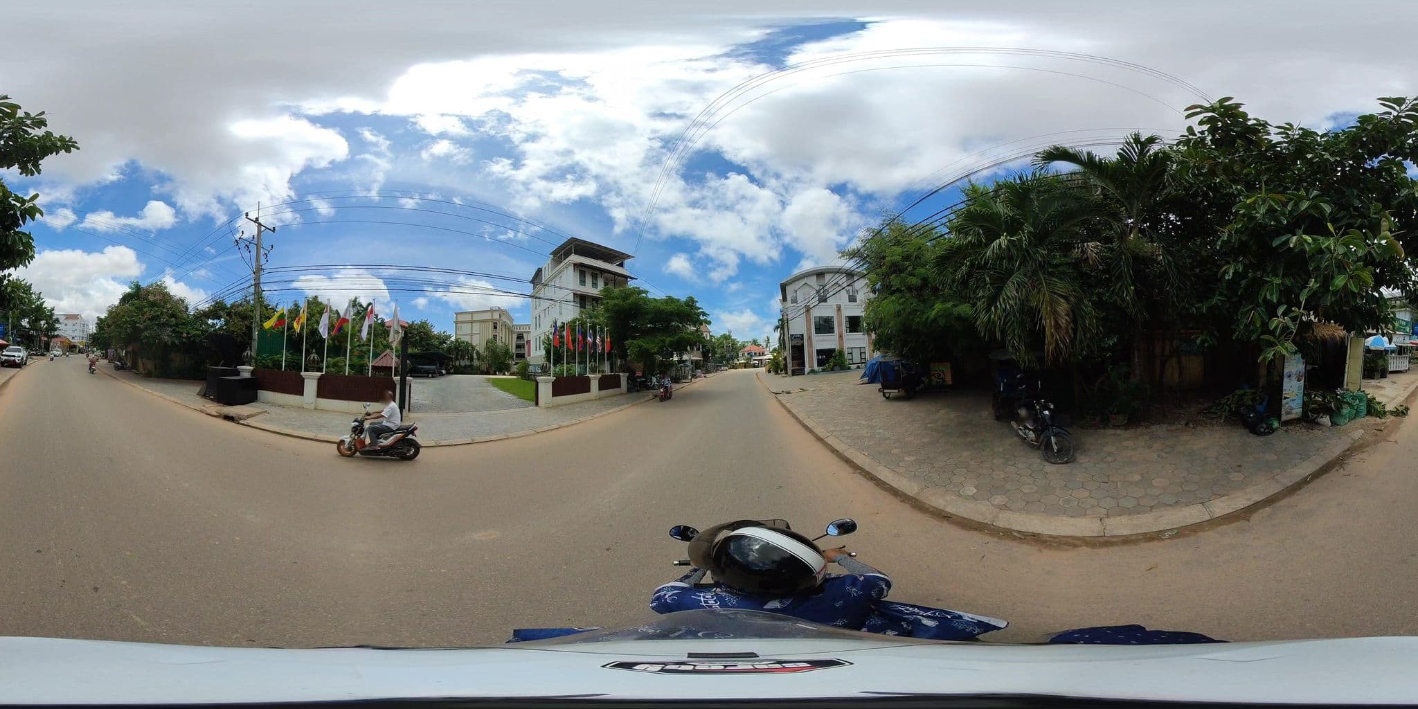 Street view near Visoth Boutique, Siem Reap — © ThailandCambodia (CC BY-SA · Mapillary)
