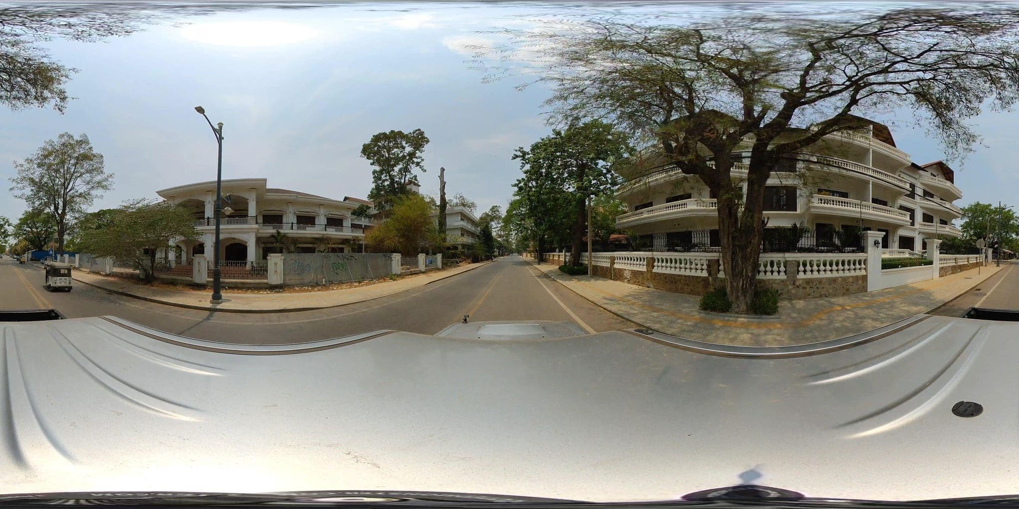 Street view near Chateau d'Angkor Restaurant, Siem Reap — © ThailandCambodia (CC BY-SA · Mapillary)