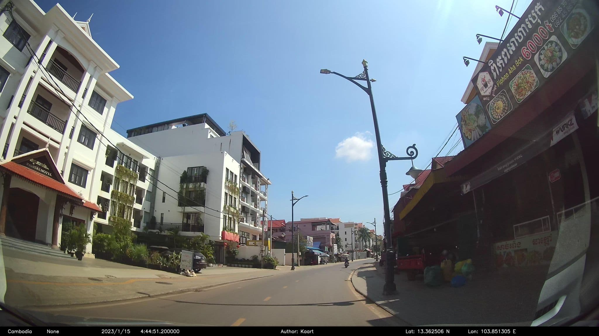 Street view near Local Time Village, Siem Reap — © kaart_2 (CC BY-SA · Mapillary)
