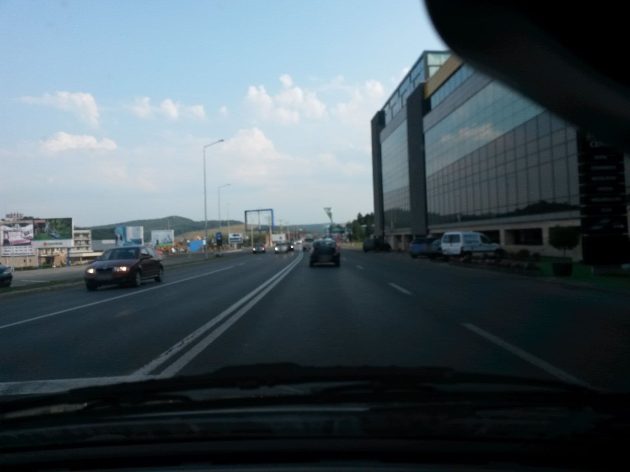 Street view near Business Conference Hotel, Târgu Mureş — © bbb (CC BY-SA · Mapillary)
