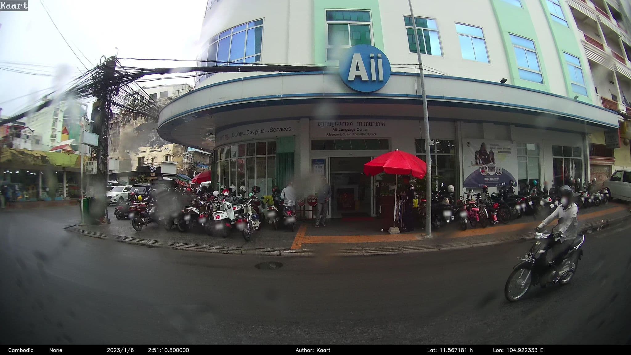 Street view near DE Hotel Phnom Penh, Phnom Penh — © kaart_2 (CC BY-SA · Mapillary)