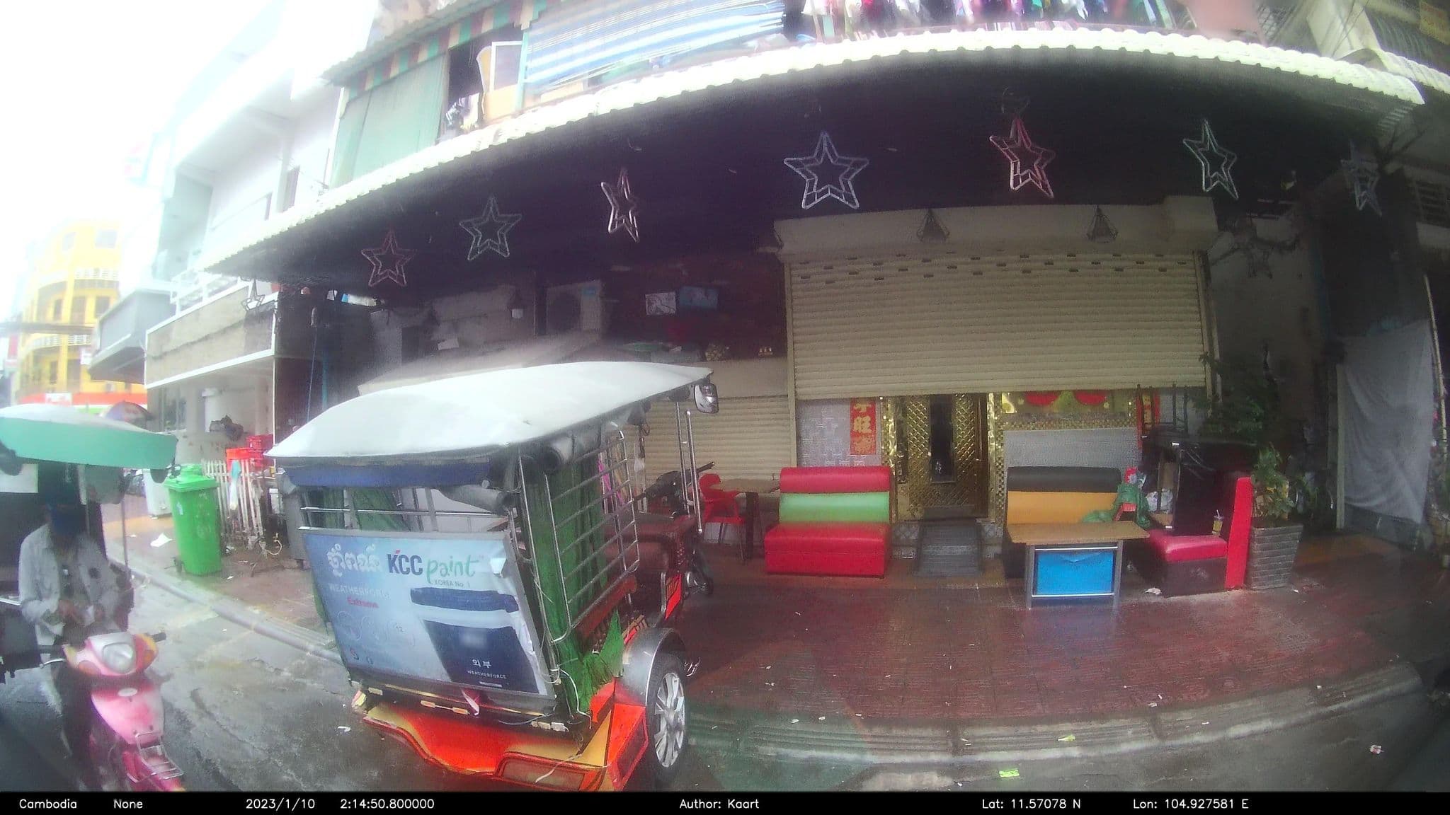 Street view near Modern City Hotel, Phnom Penh — © kaart_2 (CC BY-SA · Mapillary)