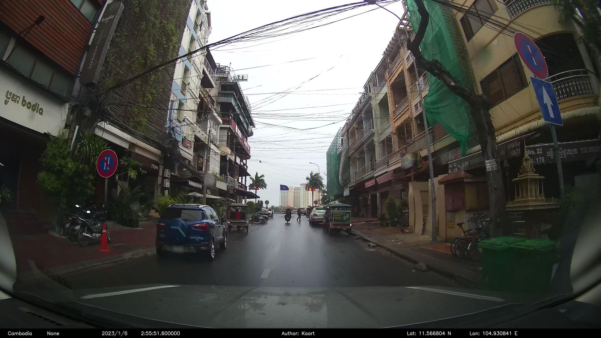 Street view near Precious House Guest House, Phnom Penh — © kaart_2 (CC BY-SA · Mapillary)