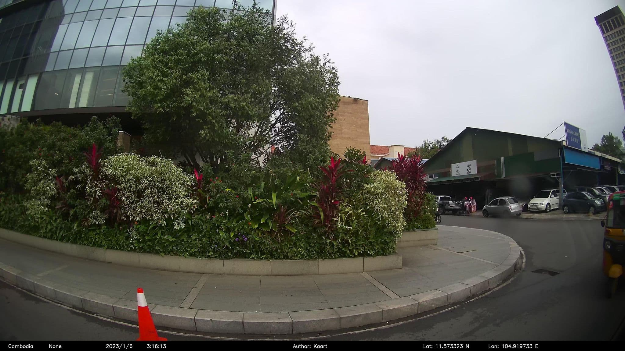 Street view near Rosewood Phnom Penh, Phnom Penh — © kaart_2 (CC BY-SA · Mapillary)