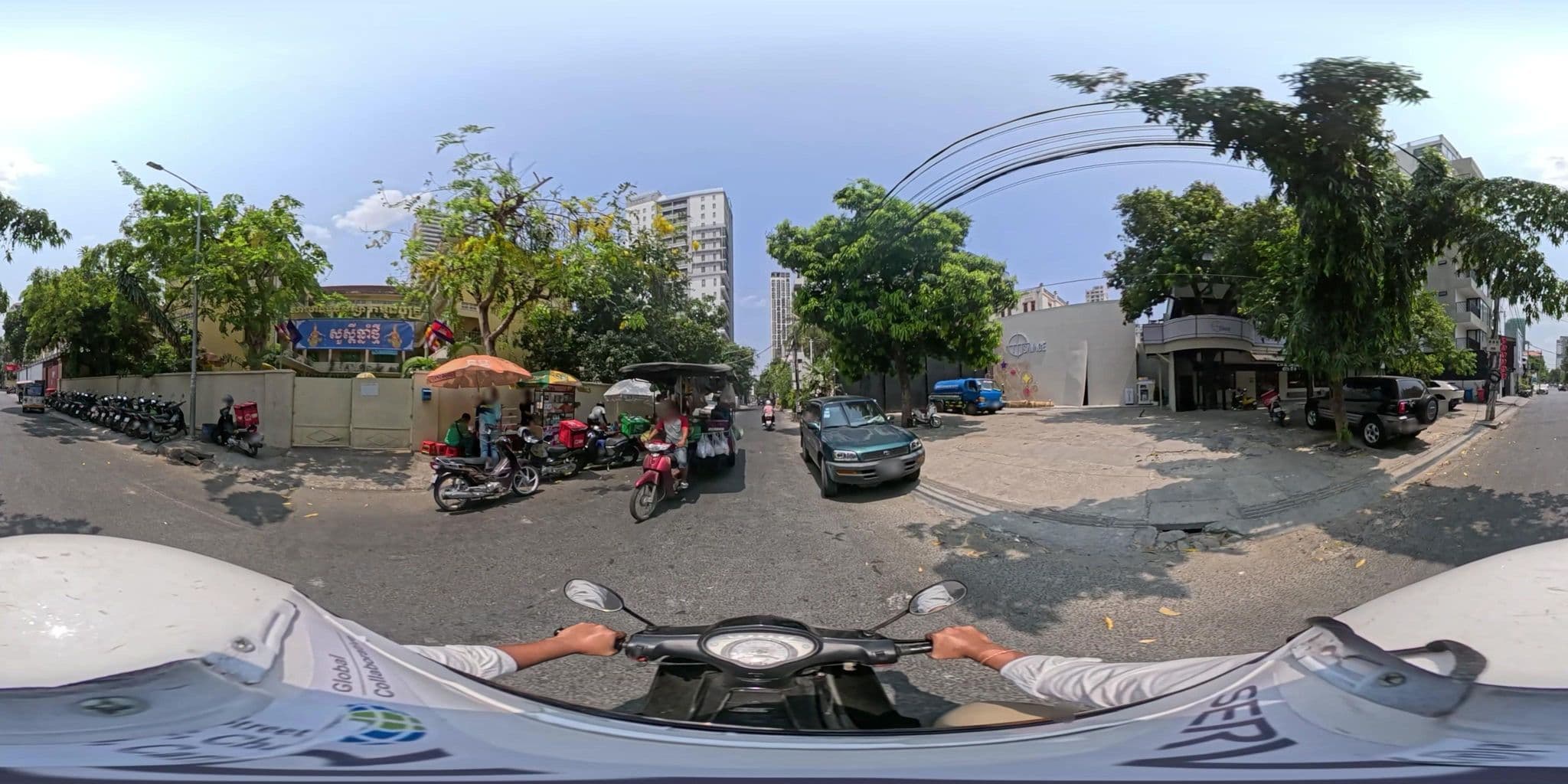 Street view near Cozy Friend, Phnom Penh — © vteck (CC BY-SA · Mapillary)