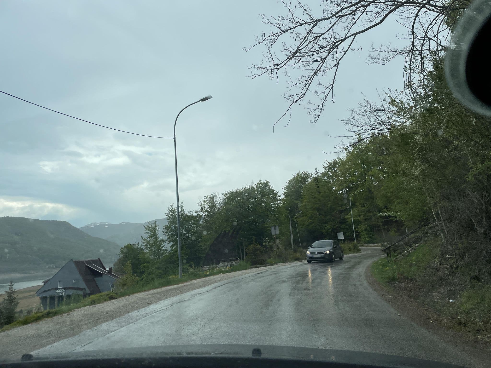 Street view near TCC Plaza Hotel, Vrutok — © asturksever (CC BY-SA · Mapillary)