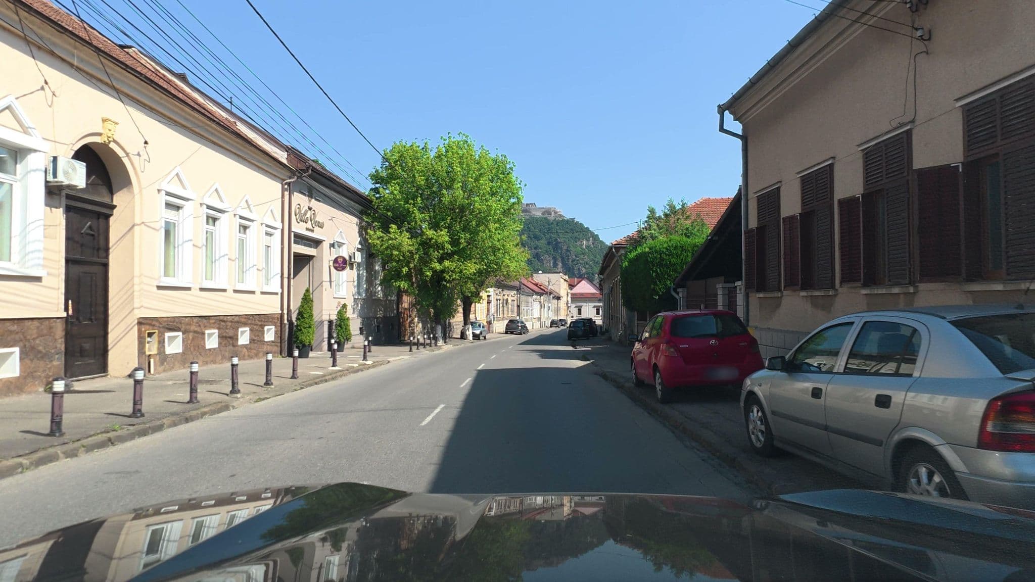 Street view near Villa Georgia, Deva — © vlad_dumbrava (CC BY-SA · Mapillary)