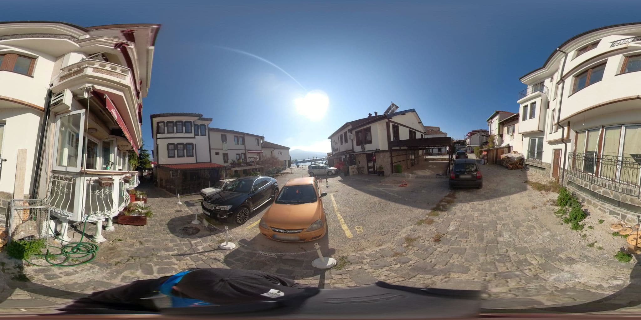 Street view near Port Villa, Ohrid — © thodorisvakkas (CC BY-SA · Mapillary)