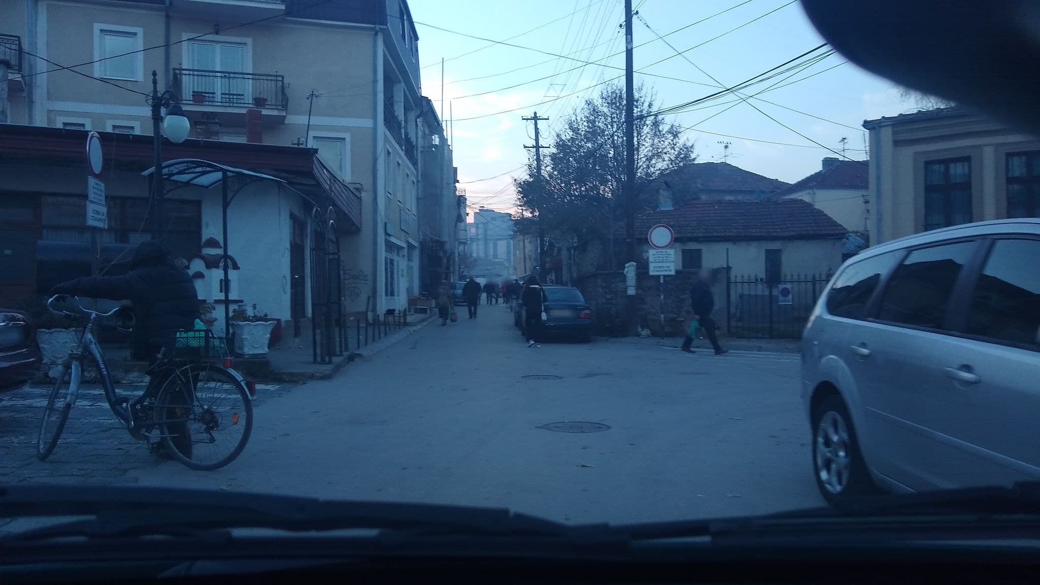 Street view near Rooms Filip, Bitola — © ninevska (CC BY-SA · Mapillary)