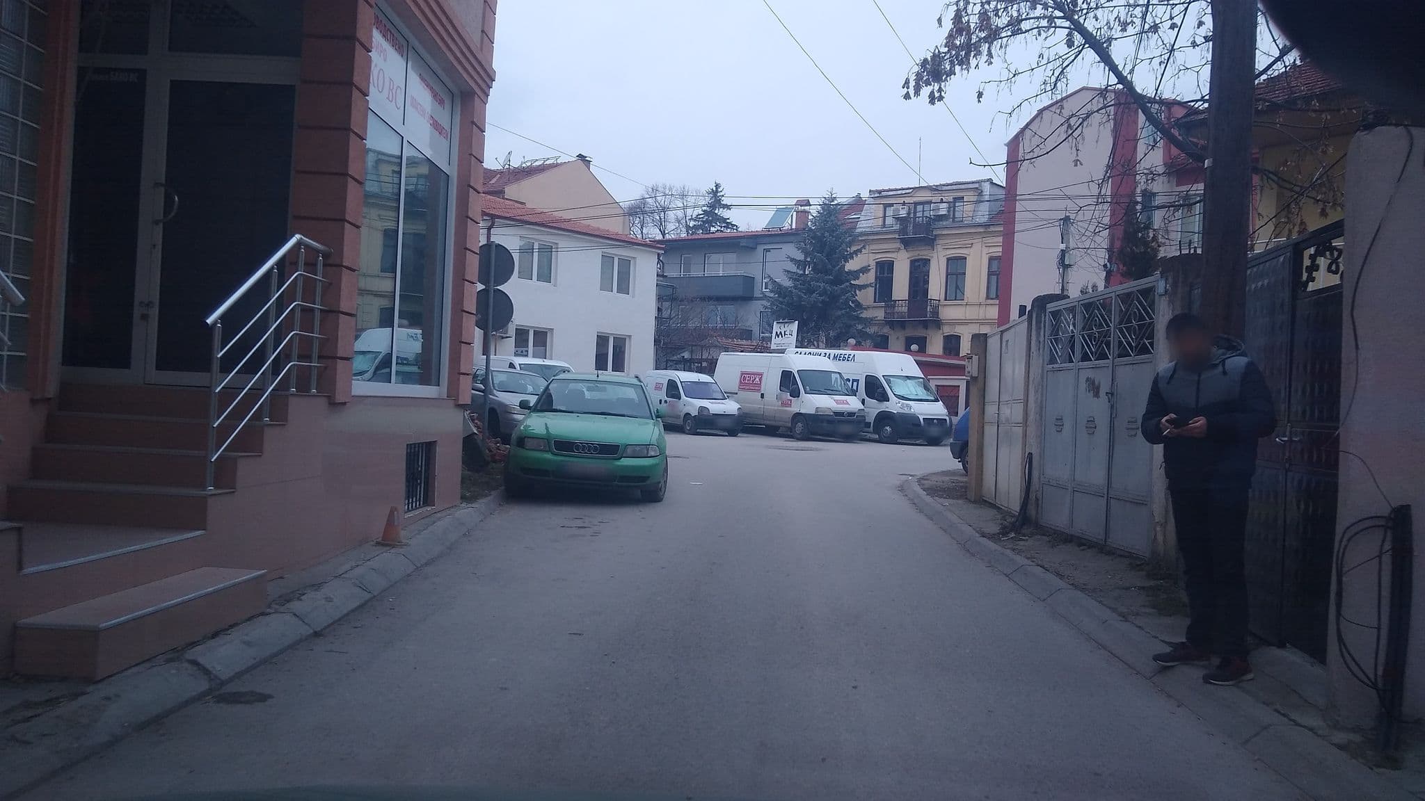 Street view near Shanti Hostel, Bitola — © ninevska (CC BY-SA · Mapillary)