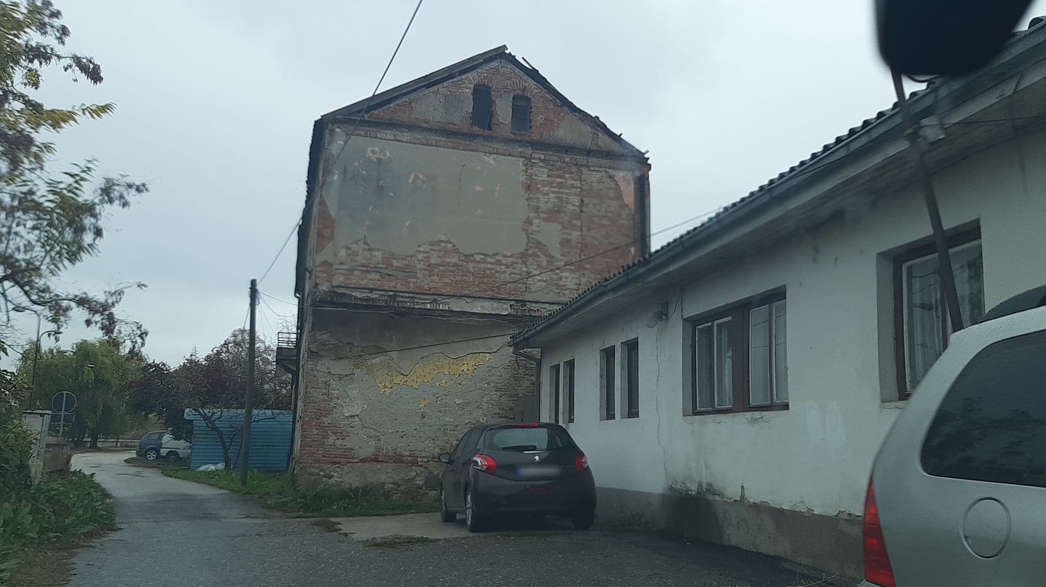 Street view near Art Hostel, Skopje — © hristijang (CC BY-SA · Mapillary)