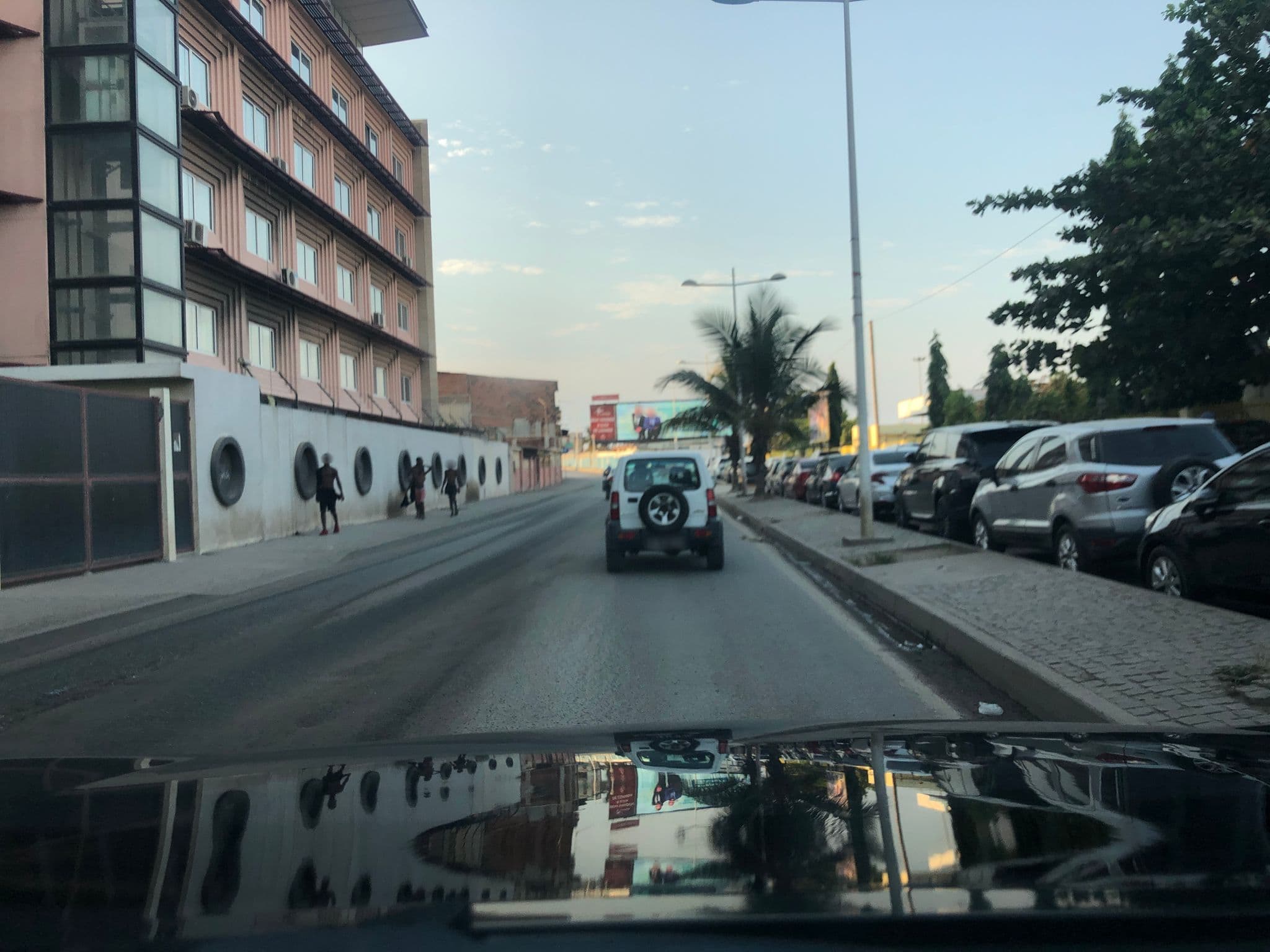 Street view near Hotel Praiamar, Ingombota — © via (CC BY-SA · Mapillary)