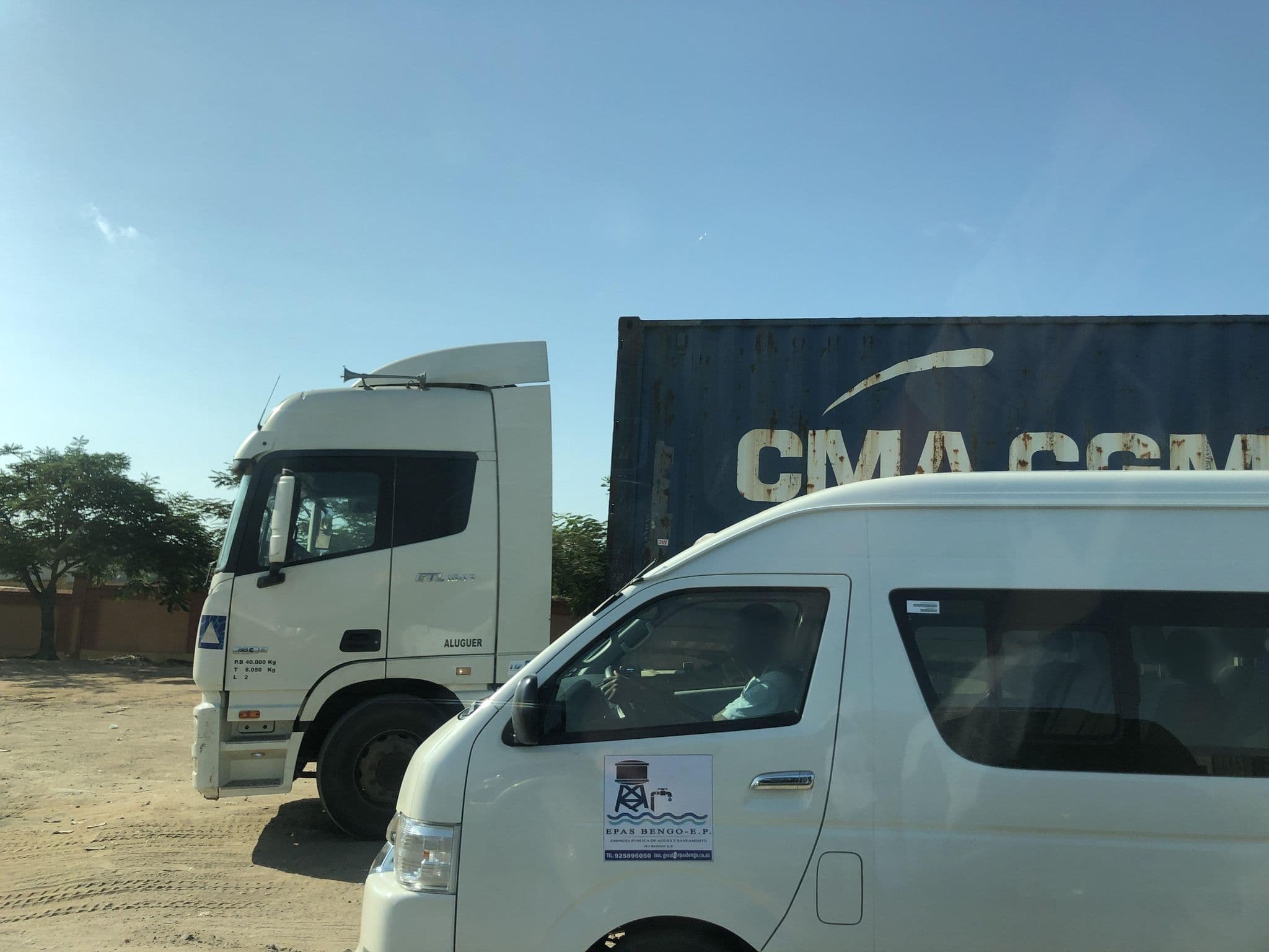 Street view near Hotel Penguila Africa, Panguíla — © via (CC BY-SA · Mapillary)