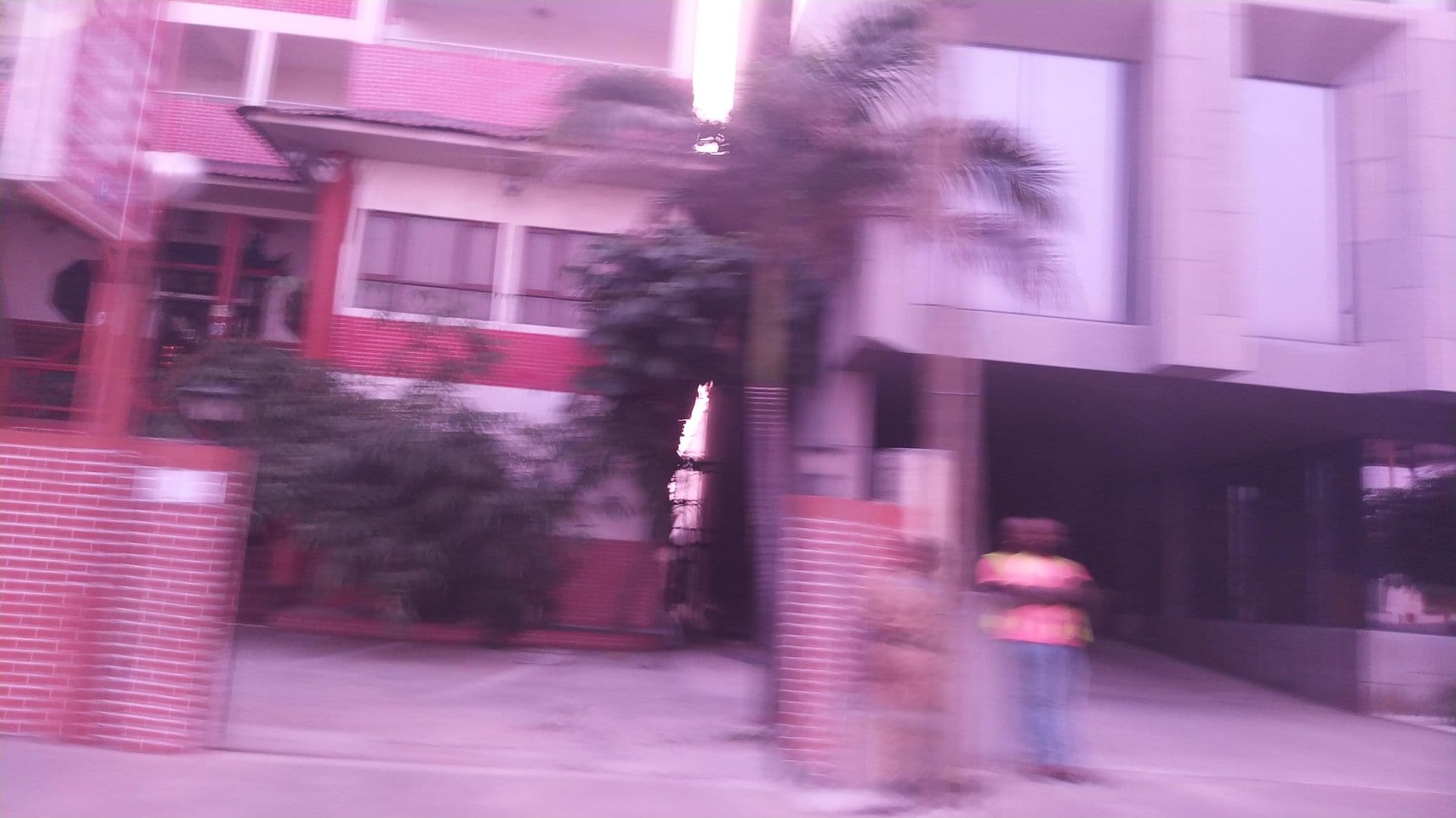 Street view near Hotel Chez Wou, Ingombota — © viatorsuperum (CC BY-SA · Mapillary)