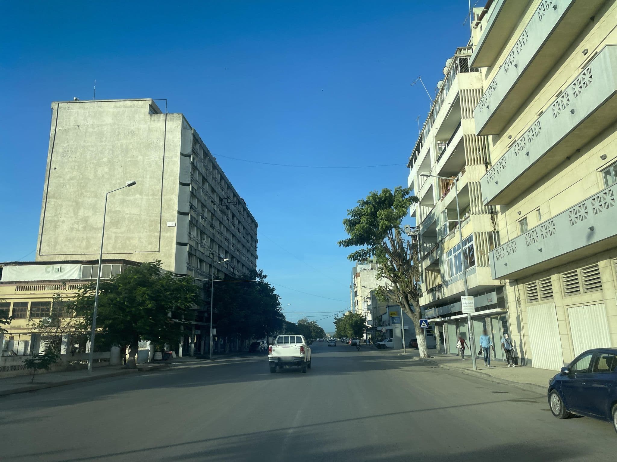 Street view near SC Hotel, Lobito — © Manolo23 (CC BY-SA · Mapillary)