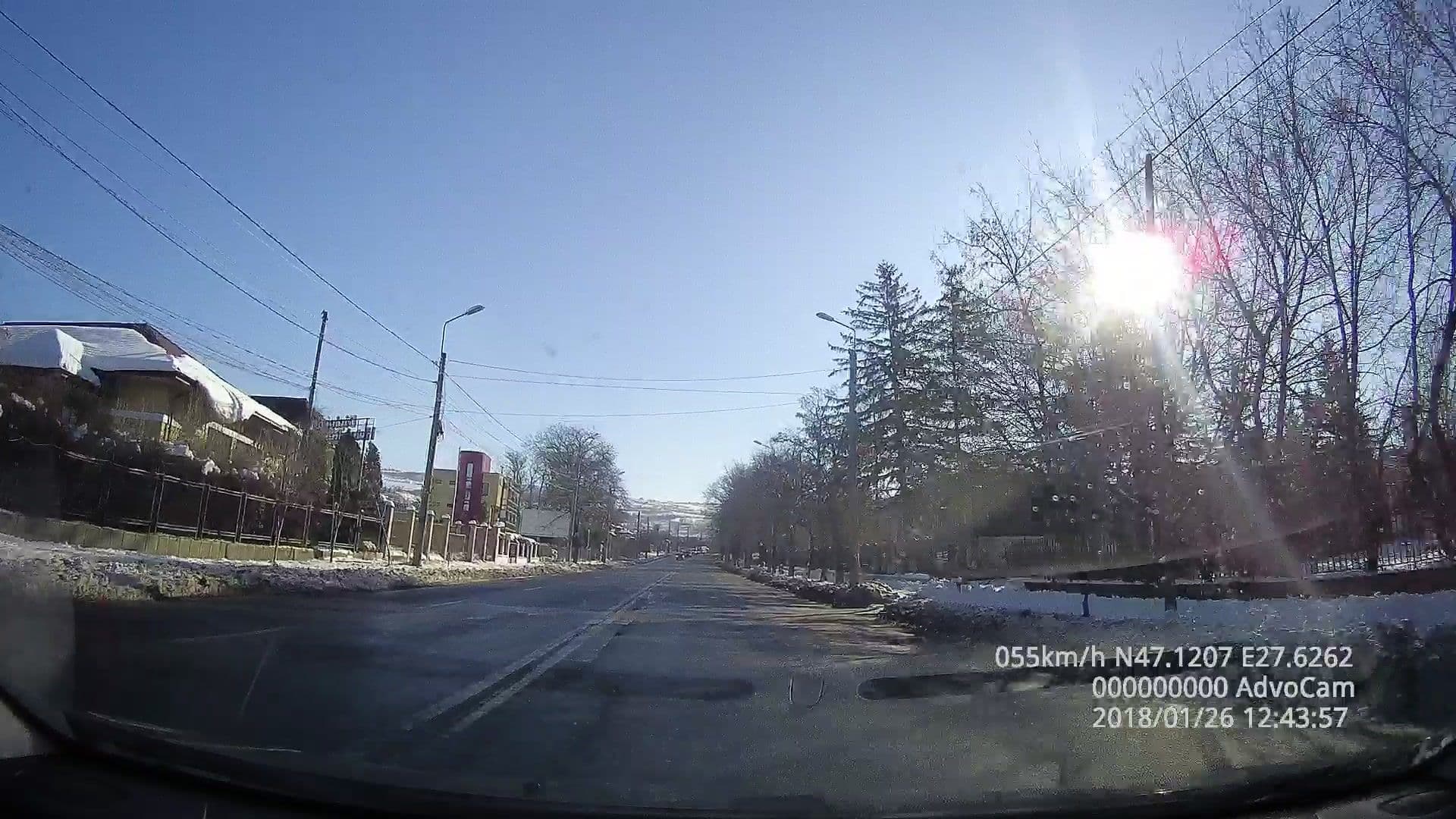 Street view near Diplomat, Tomeşti — © tavi (CC BY-SA · Mapillary)
