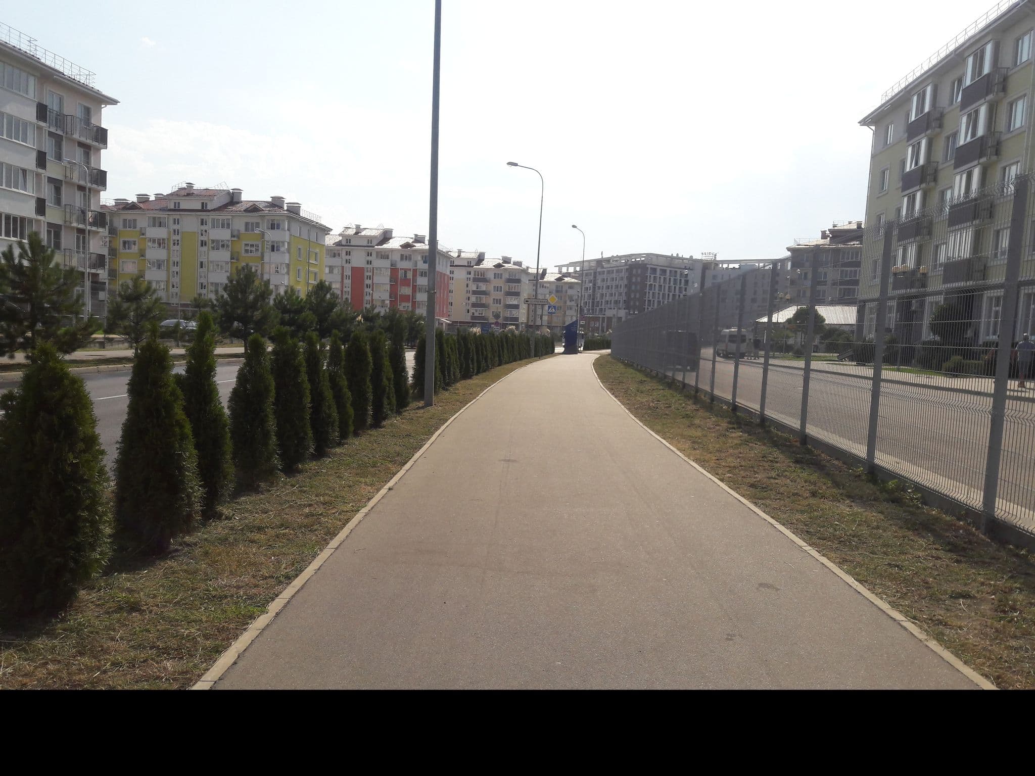 Street view near Резиденция Великолепных В Имеретинском Курорте, Kheivani — © vidana (CC BY-SA · Mapillary)