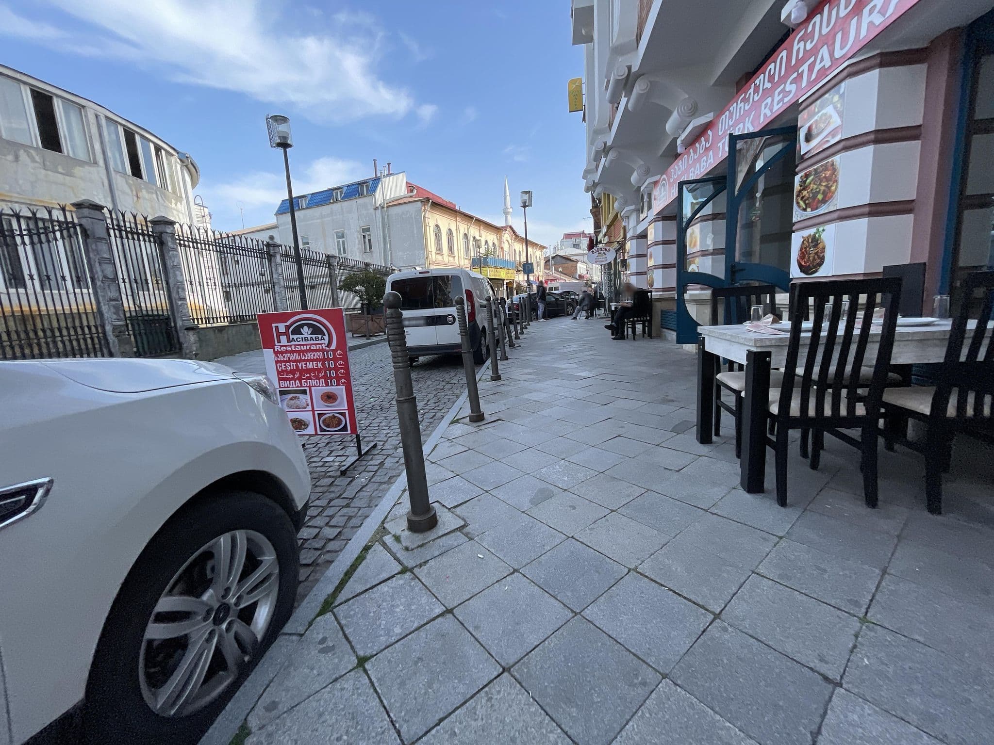 Street view near Old Town Hotel | Стари Город Гостиница, Batumi — © egorka (CC BY-SA · Mapillary)