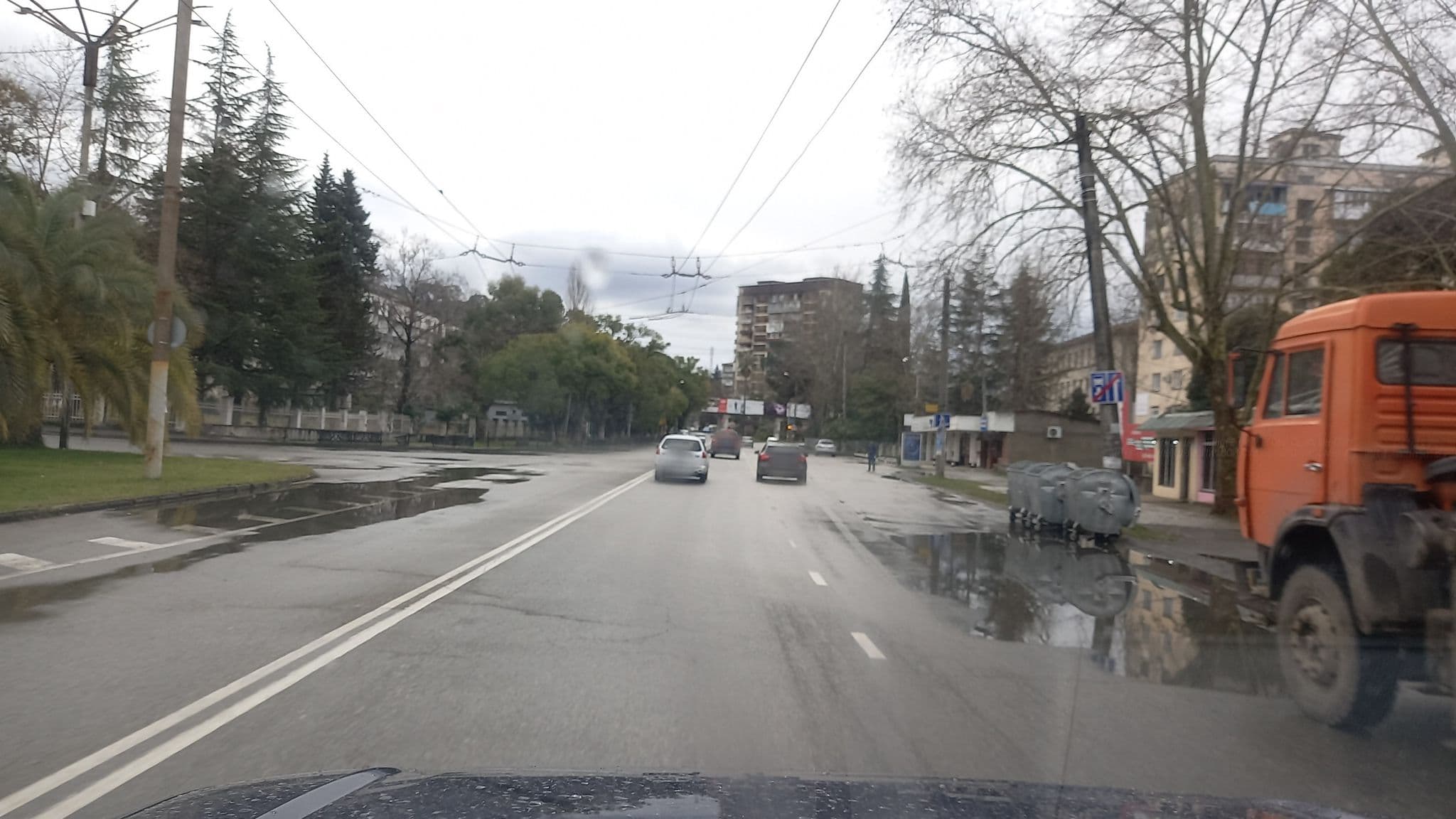 Street view near санаторий МВО, Besleti — © azimuth (CC BY-SA · Mapillary)