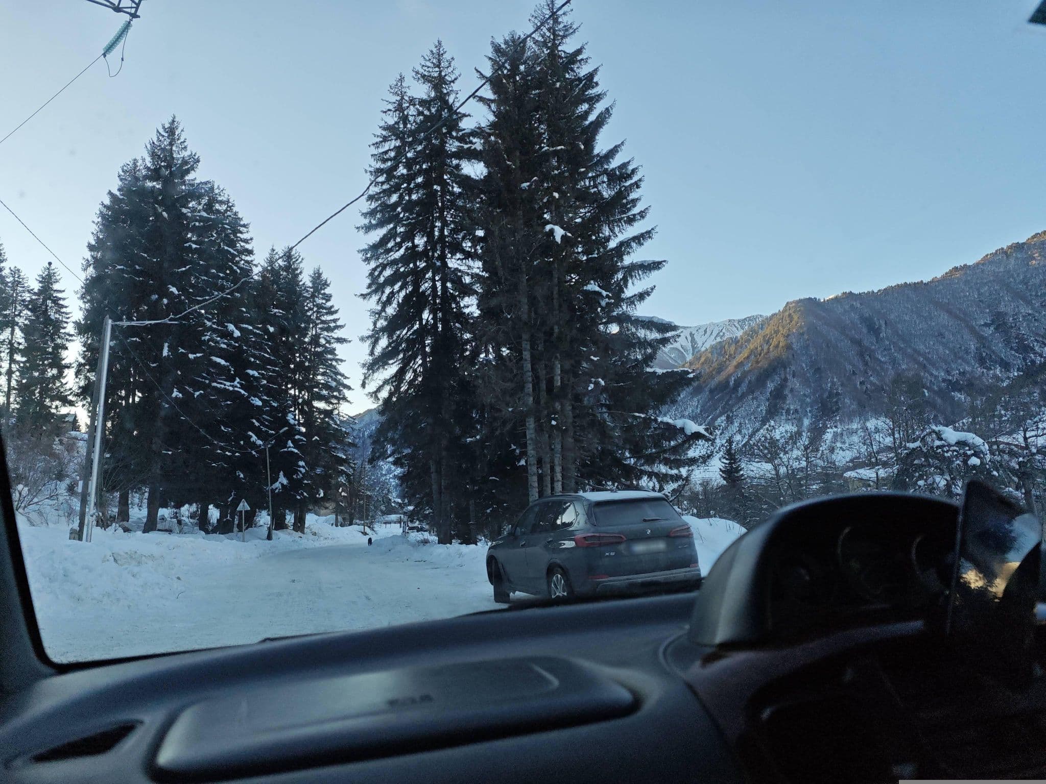 Street view near Hotel Shgedi, Mestia — © emptychild (CC BY-SA · Mapillary)