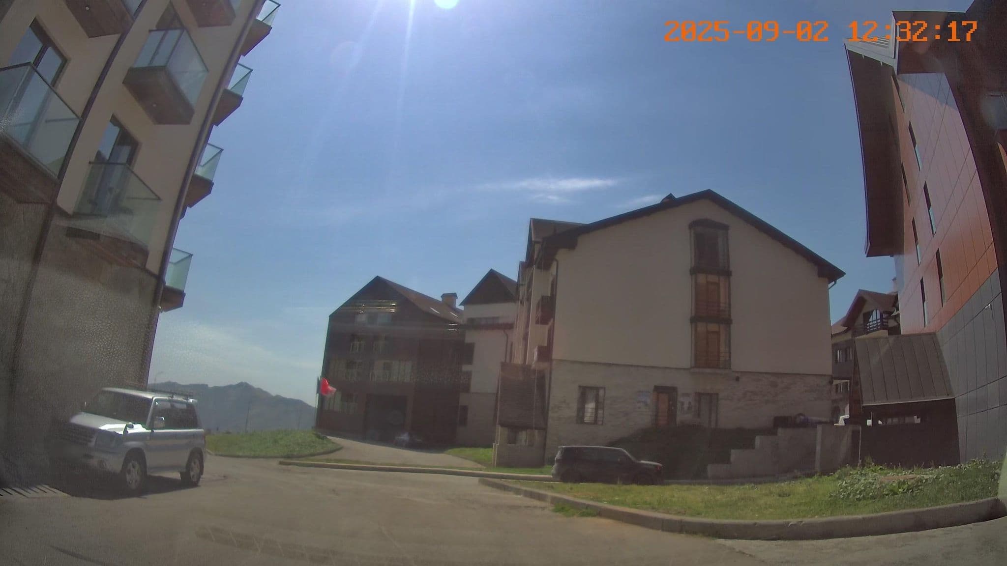 Street view near Red-co, Gudauri — © bdgwl (CC BY-SA · Mapillary)