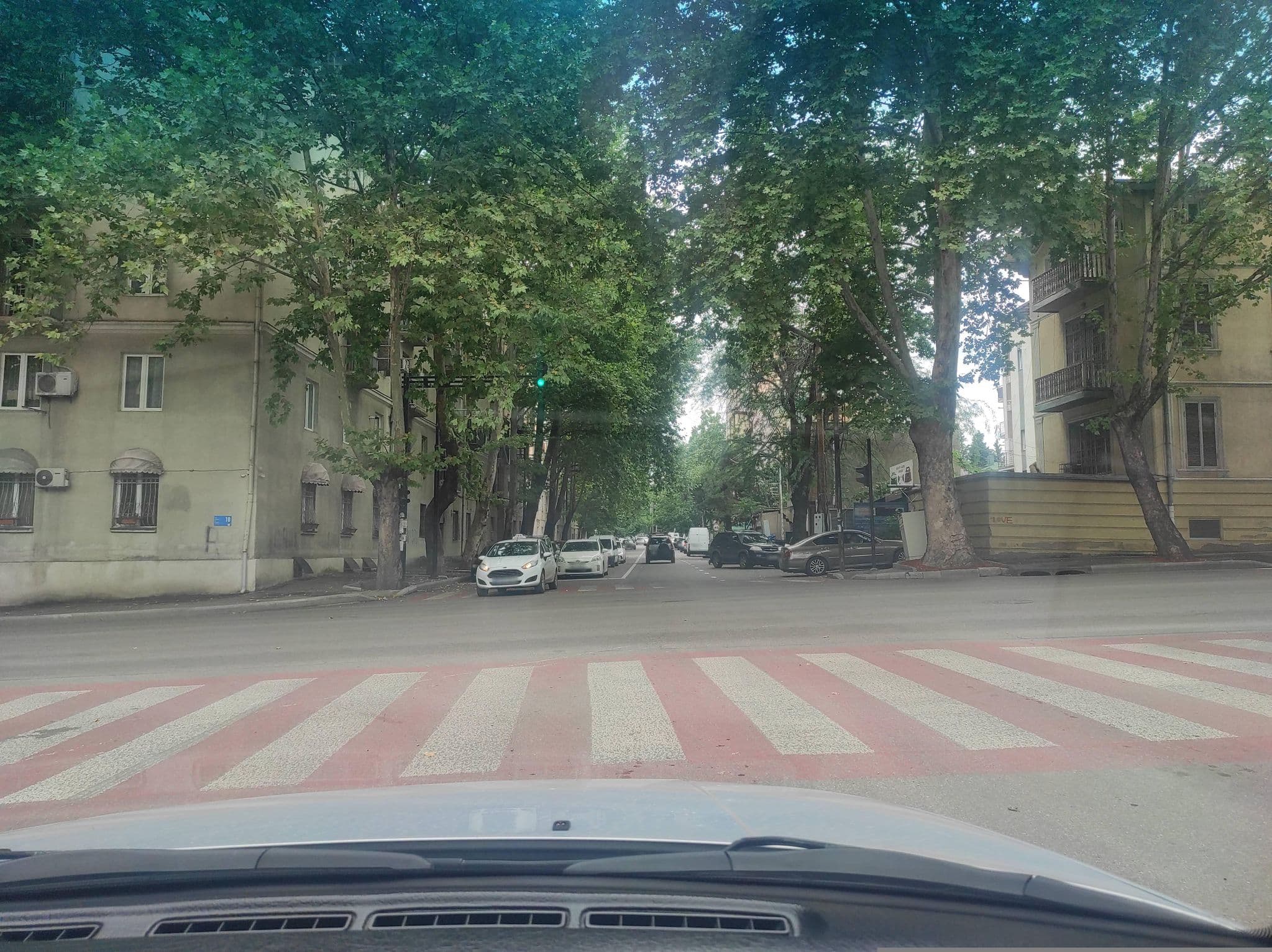 Street view near Richard Hotel, Tbilisi — © David_Osipov (CC BY-SA · Mapillary)