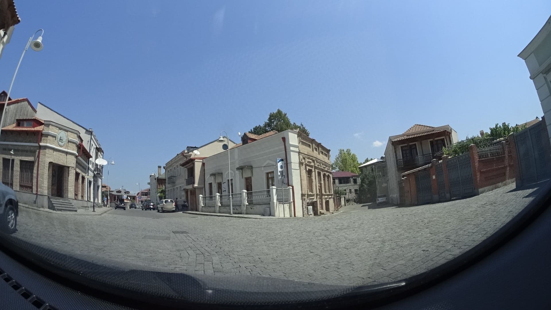Street view near Hotel Continental, Gori — © sashazykov (CC BY-SA · Mapillary)
