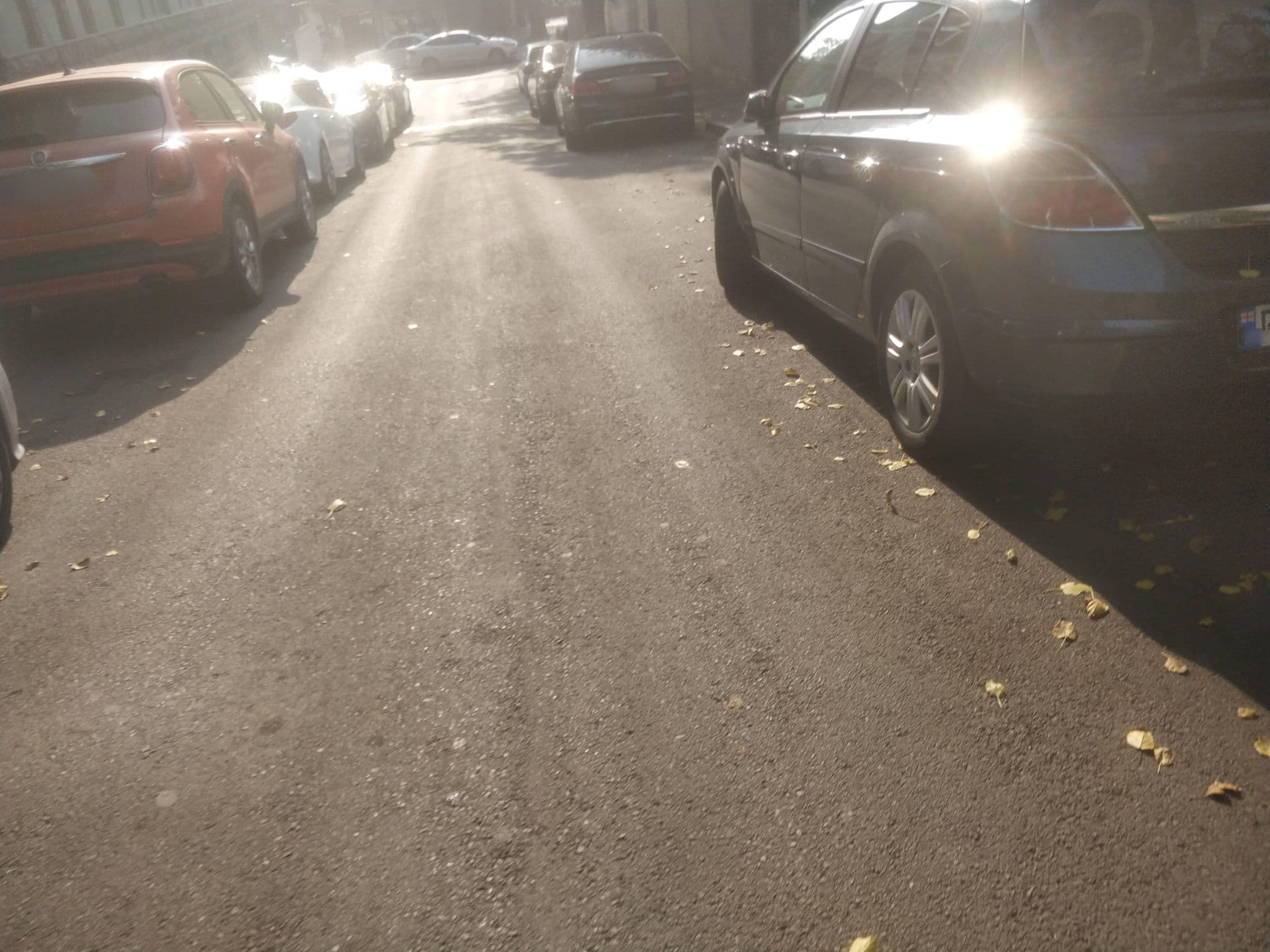 Street view near Cathedral View Apartments, Tbilisi — © dav23r (CC BY-SA · Mapillary)