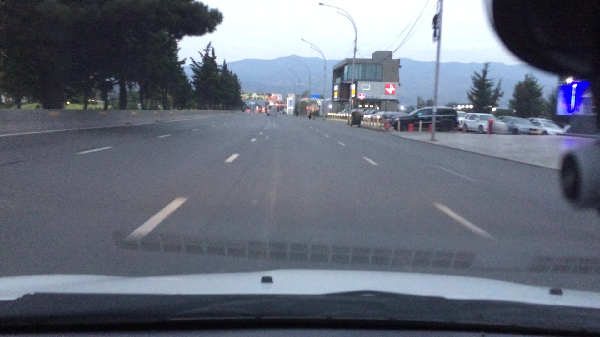 Street view near Hotel Korosh, Dighomi — © lvl5 (CC BY-SA · Mapillary)