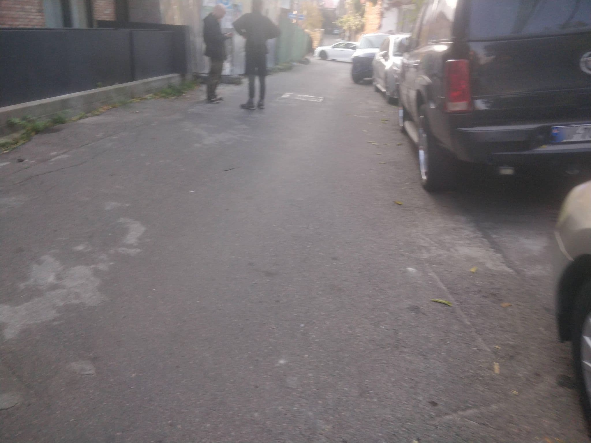 Street view near vazi hotel, Tbilisi — © dav23r (CC BY-SA · Mapillary)