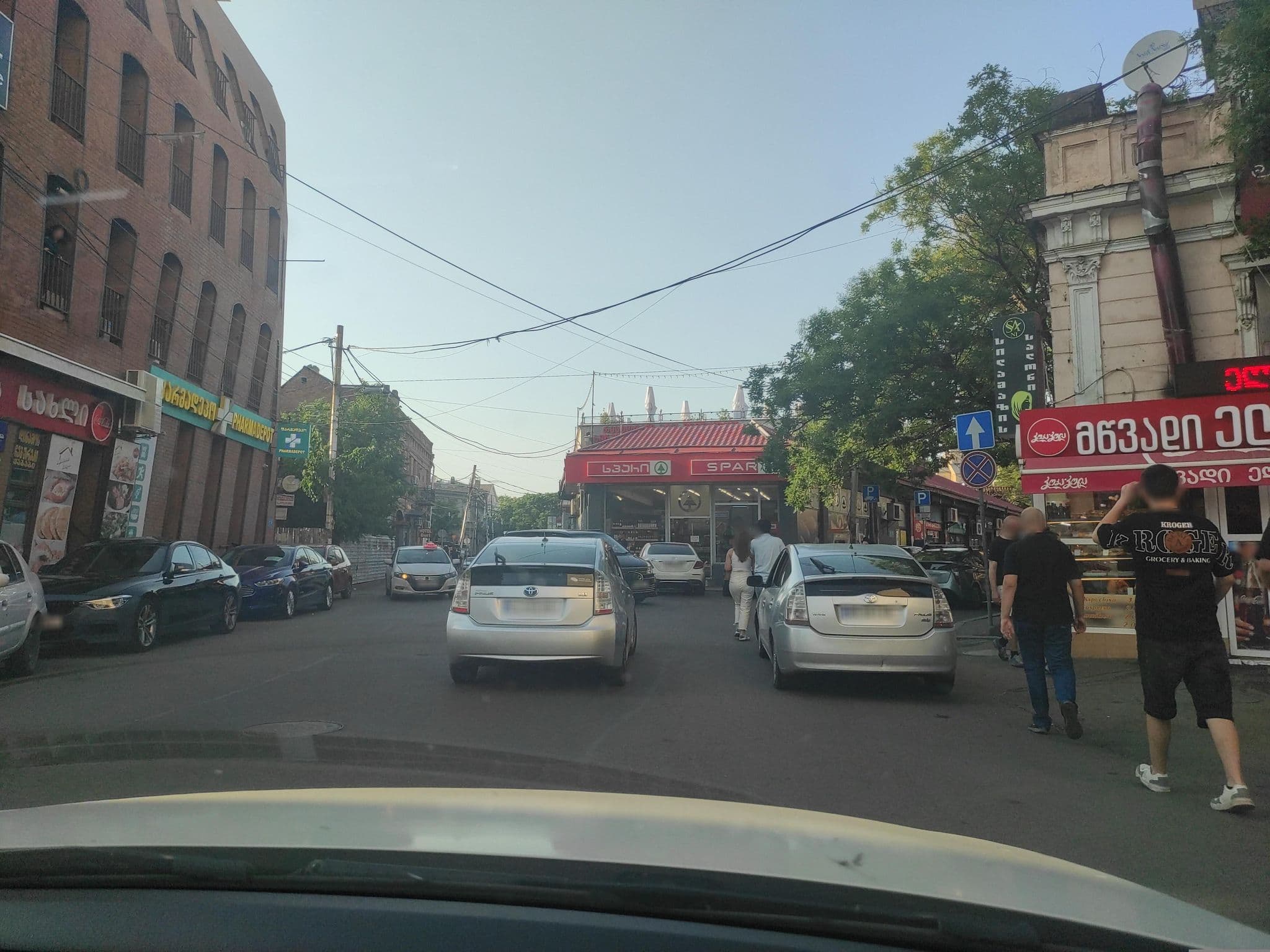 Street view near Phoenix Geo Hotel, Tbilisi — © David_Osipov (CC BY-SA · Mapillary)