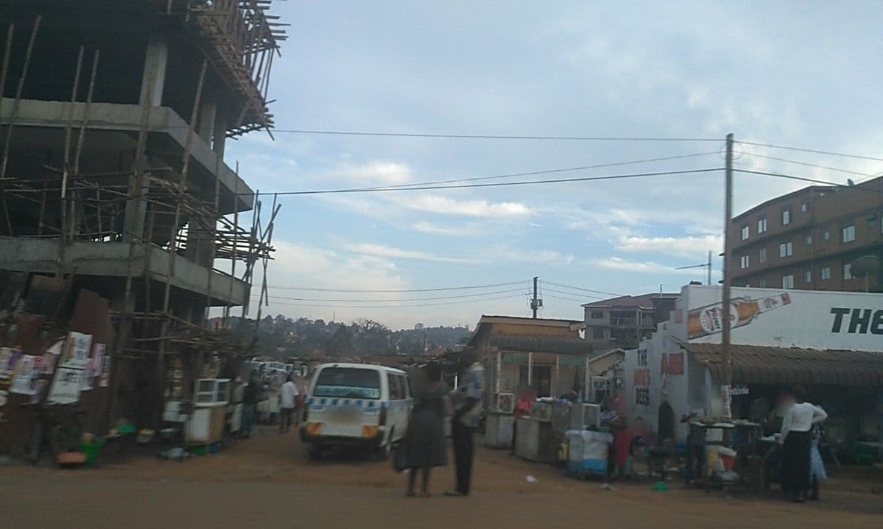 Street view near Pearl Highway Hotel, Kampala — © ralebipim (CC BY-SA · Mapillary)
