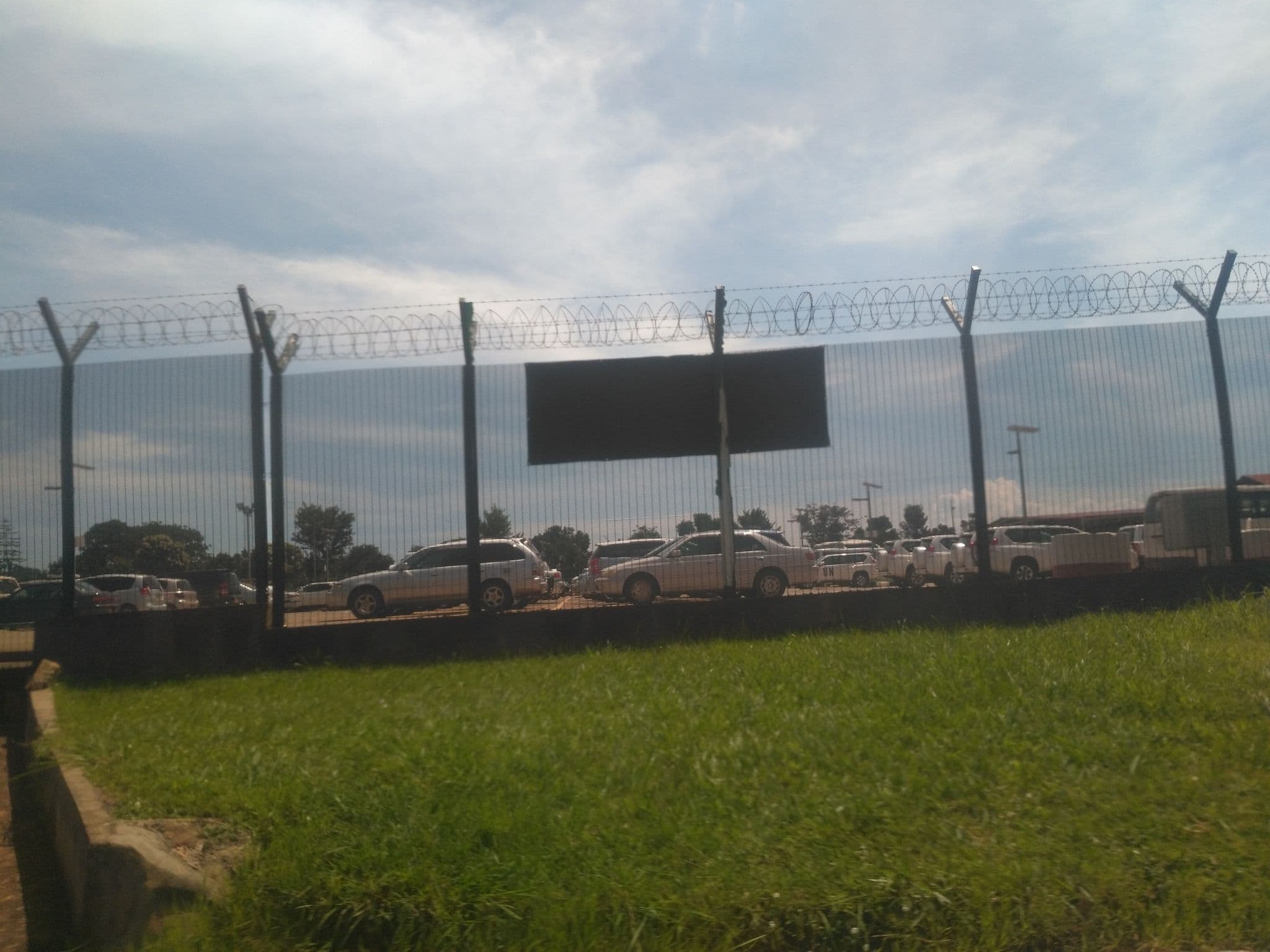 Street view near St Stevens Suites, Entebbe — © ralebipim (CC BY-SA · Mapillary)