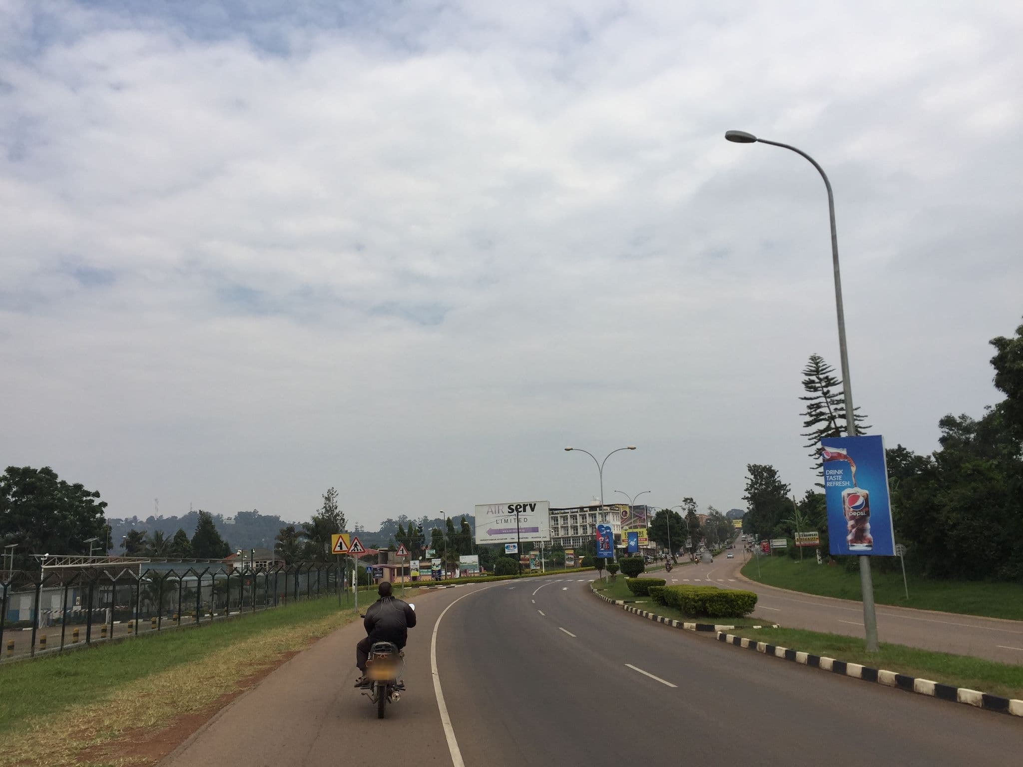 Street view near Prestige resort hotel, Entebbe — © marcelbag (CC BY-SA · Mapillary)