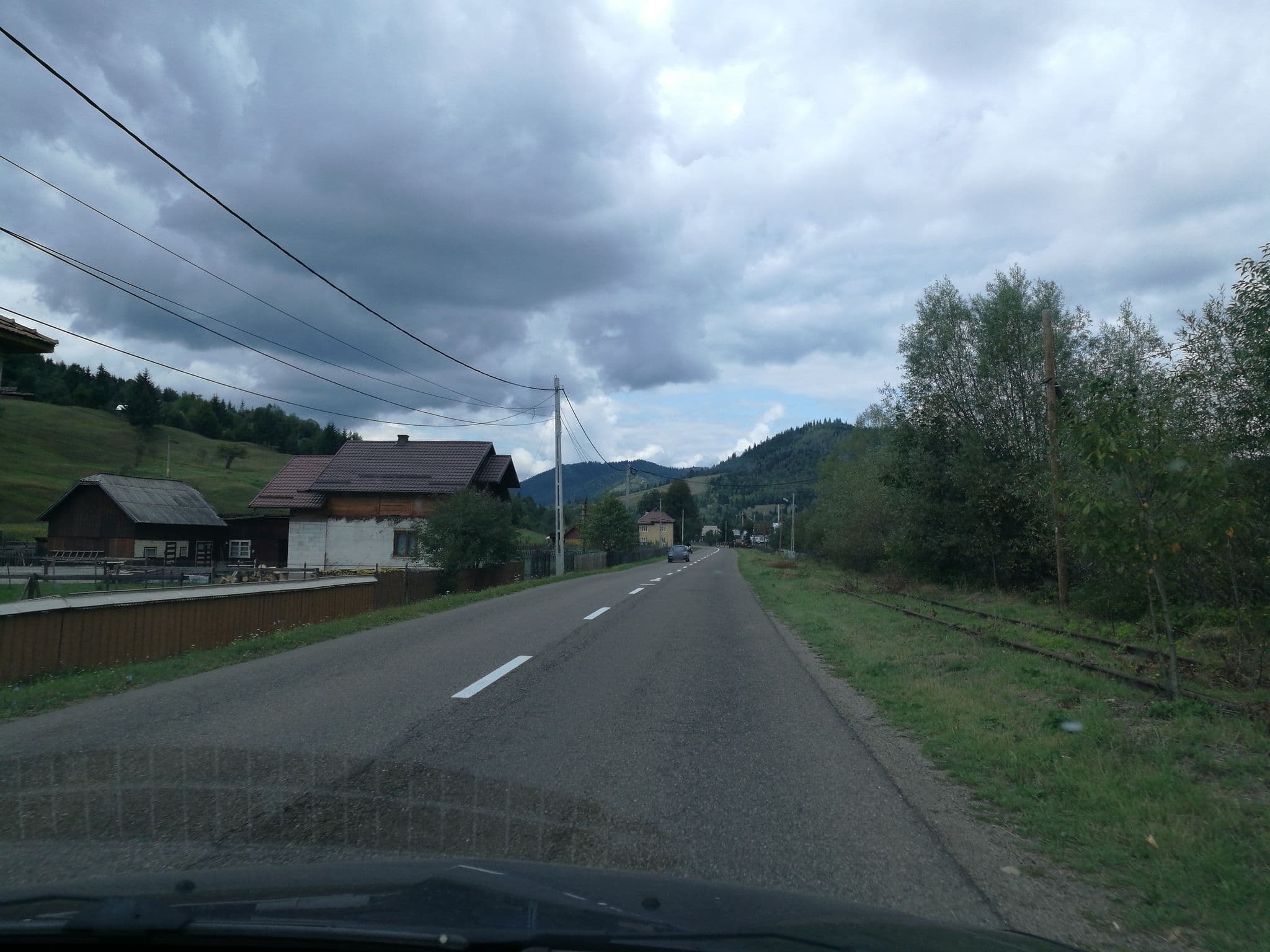 Street view near Pensiunea Gabriela, Vama — © rsandu (CC BY-SA · Mapillary)