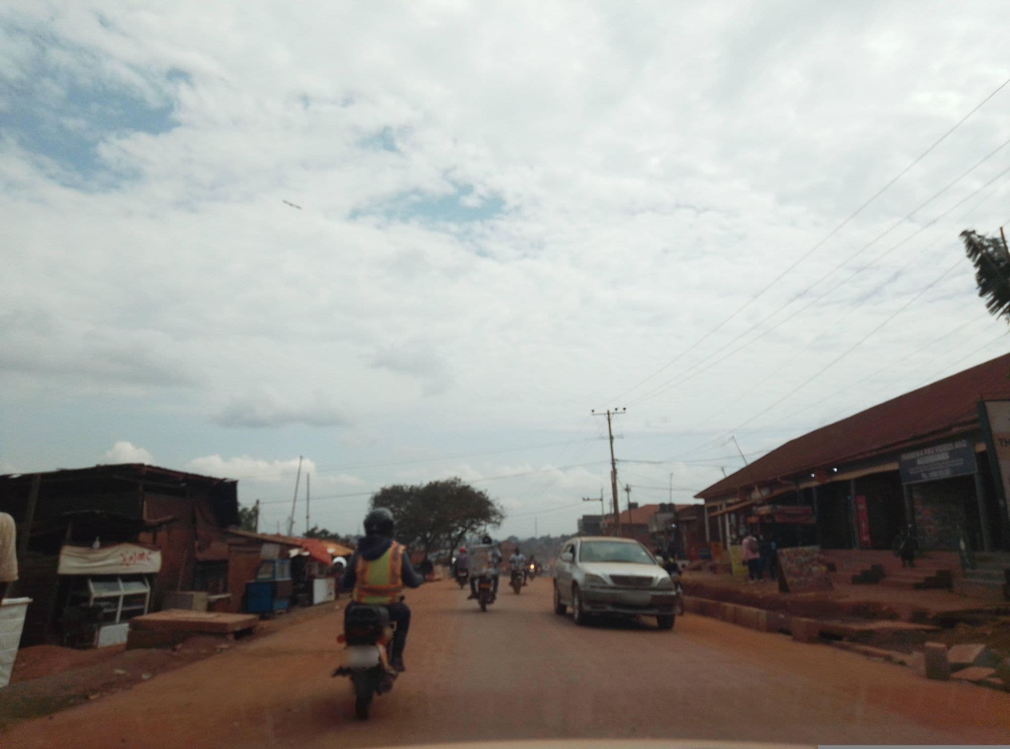 Street view near Oasis Villas, Nansana — © bagonzars (CC BY-SA · Mapillary)
