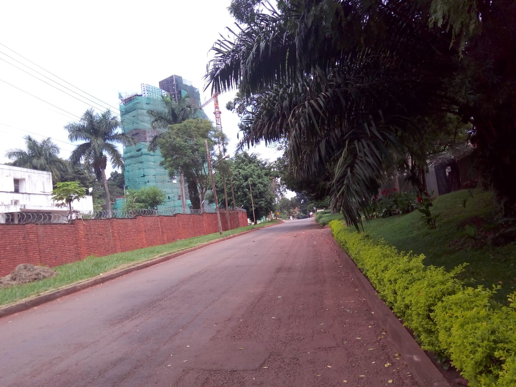 Street view near Rwizi Arch Hotel, Kampala — © jozef020 (CC BY-SA · Mapillary)