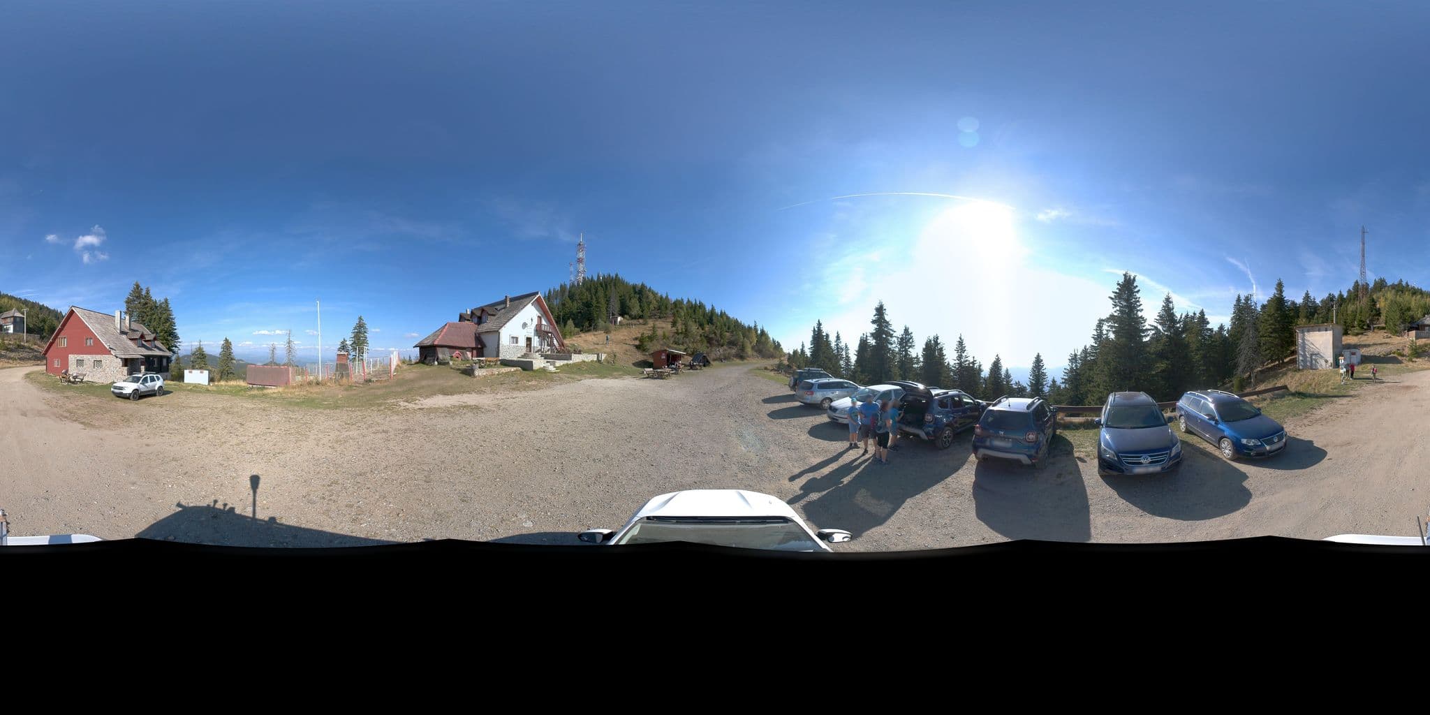 Street view near Cabana Cozia, Brezoi — © 3D_Discovery (CC BY-SA · Mapillary)