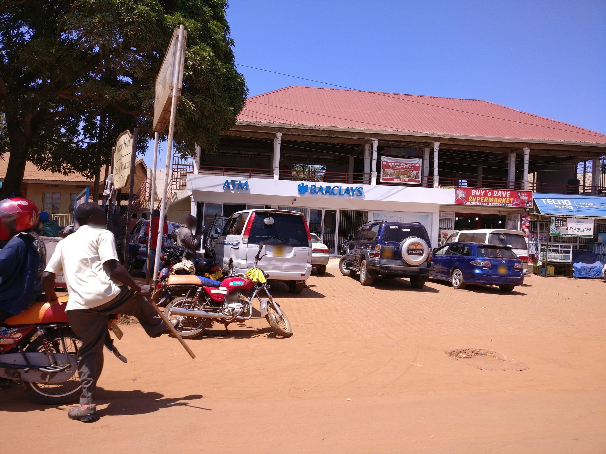 Street view near Great Wolf Lodge, Katabi — © gavinf (CC BY-SA · Mapillary)