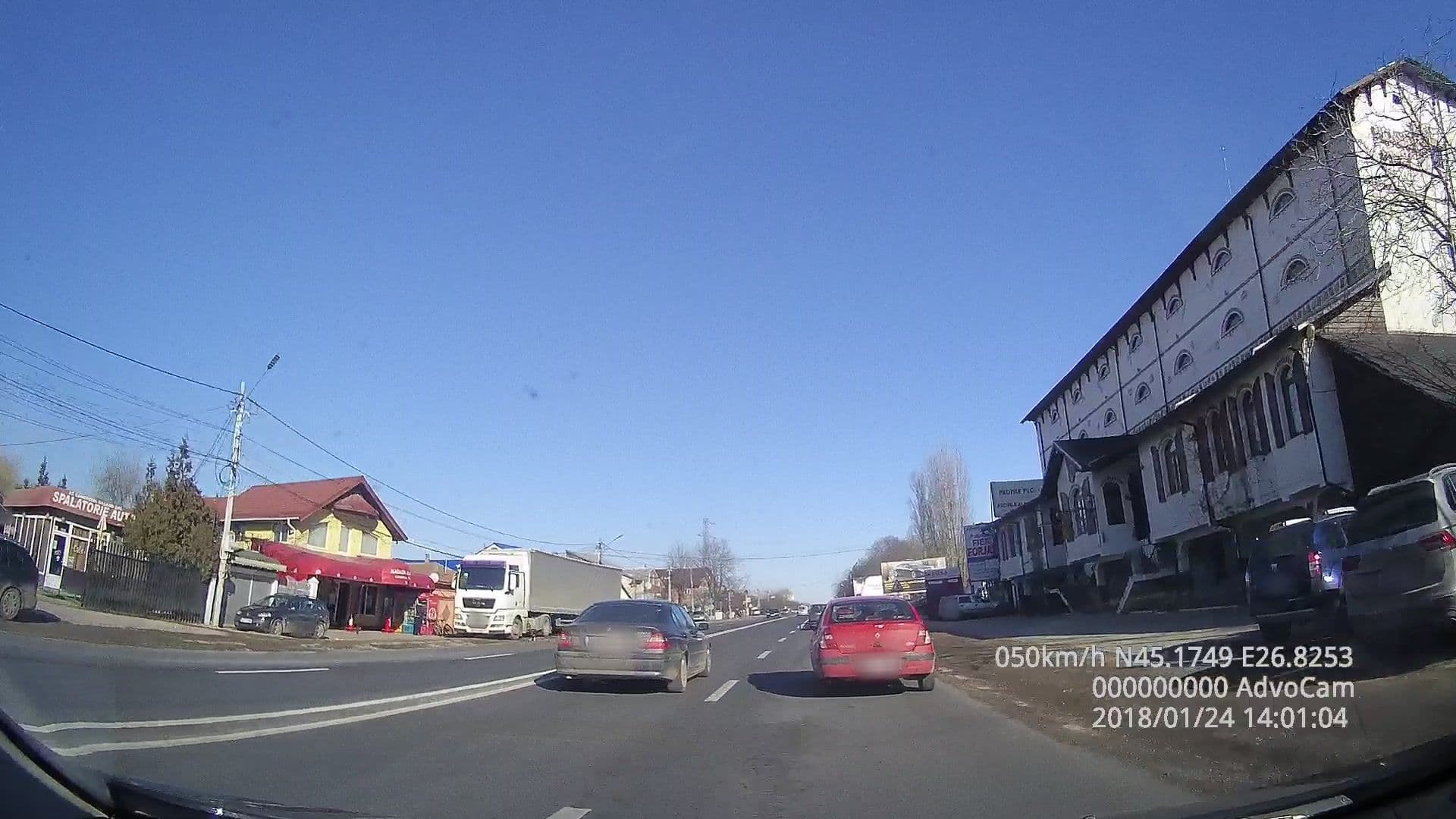 Street view near Crâșmărița din Buzău, Căpățânești — © tavi (CC BY-SA · Mapillary)