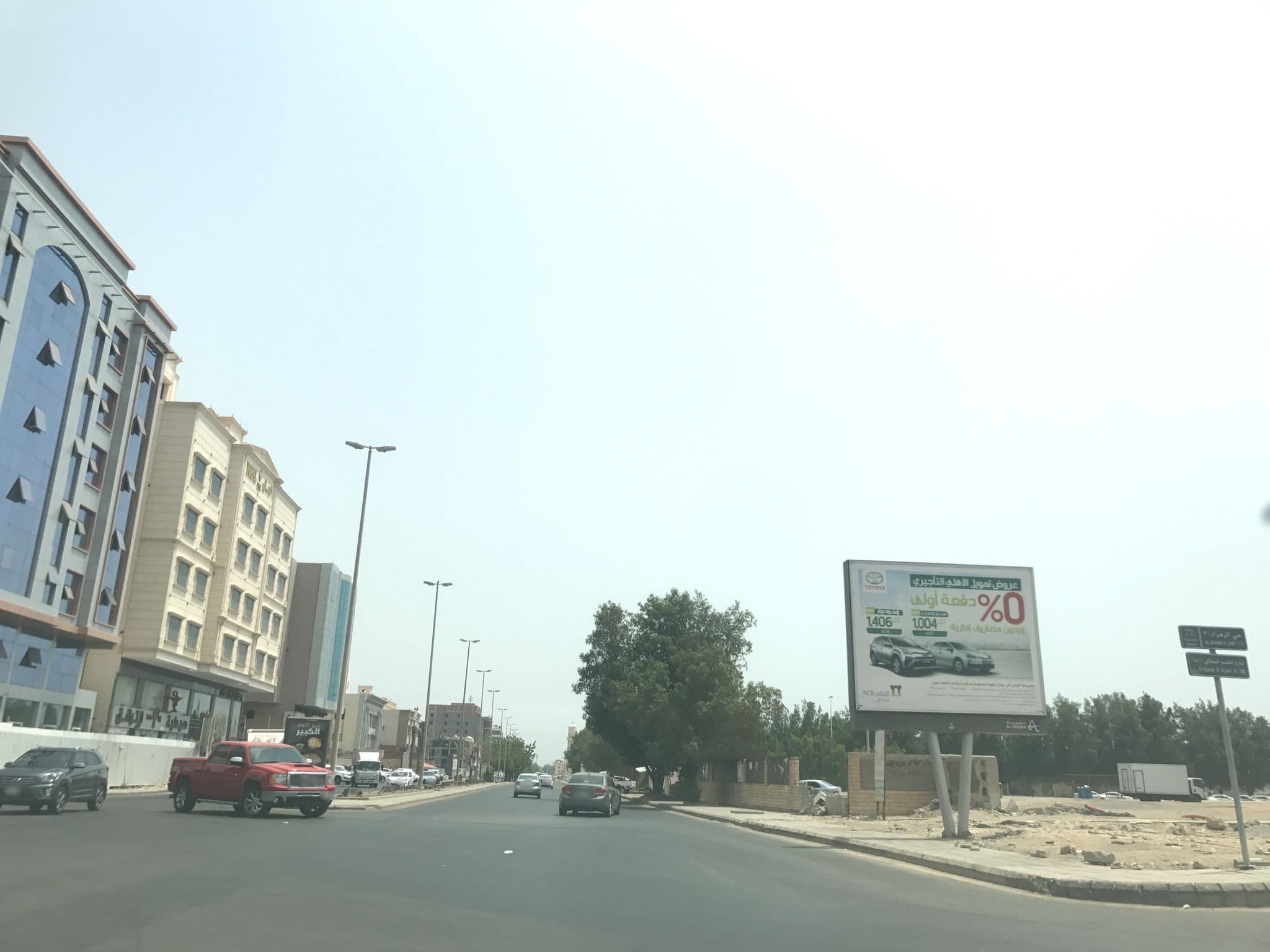 Street view near orans suites, Jeddah — © hisham95 (CC BY-SA · Mapillary)