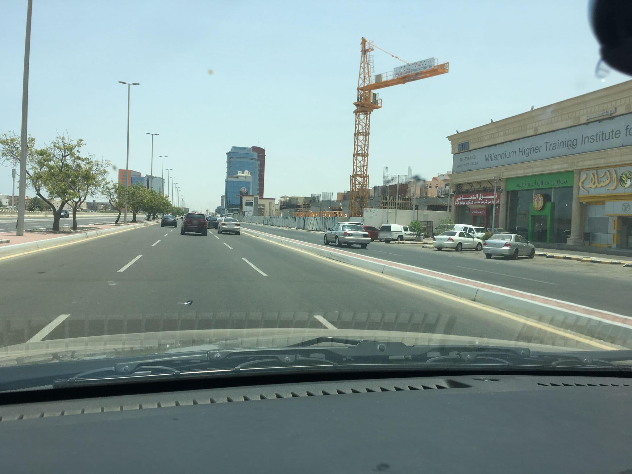 Street view near Jeddah orchid hotel, Jeddah — © maanhazzazi (CC BY-SA · Mapillary)