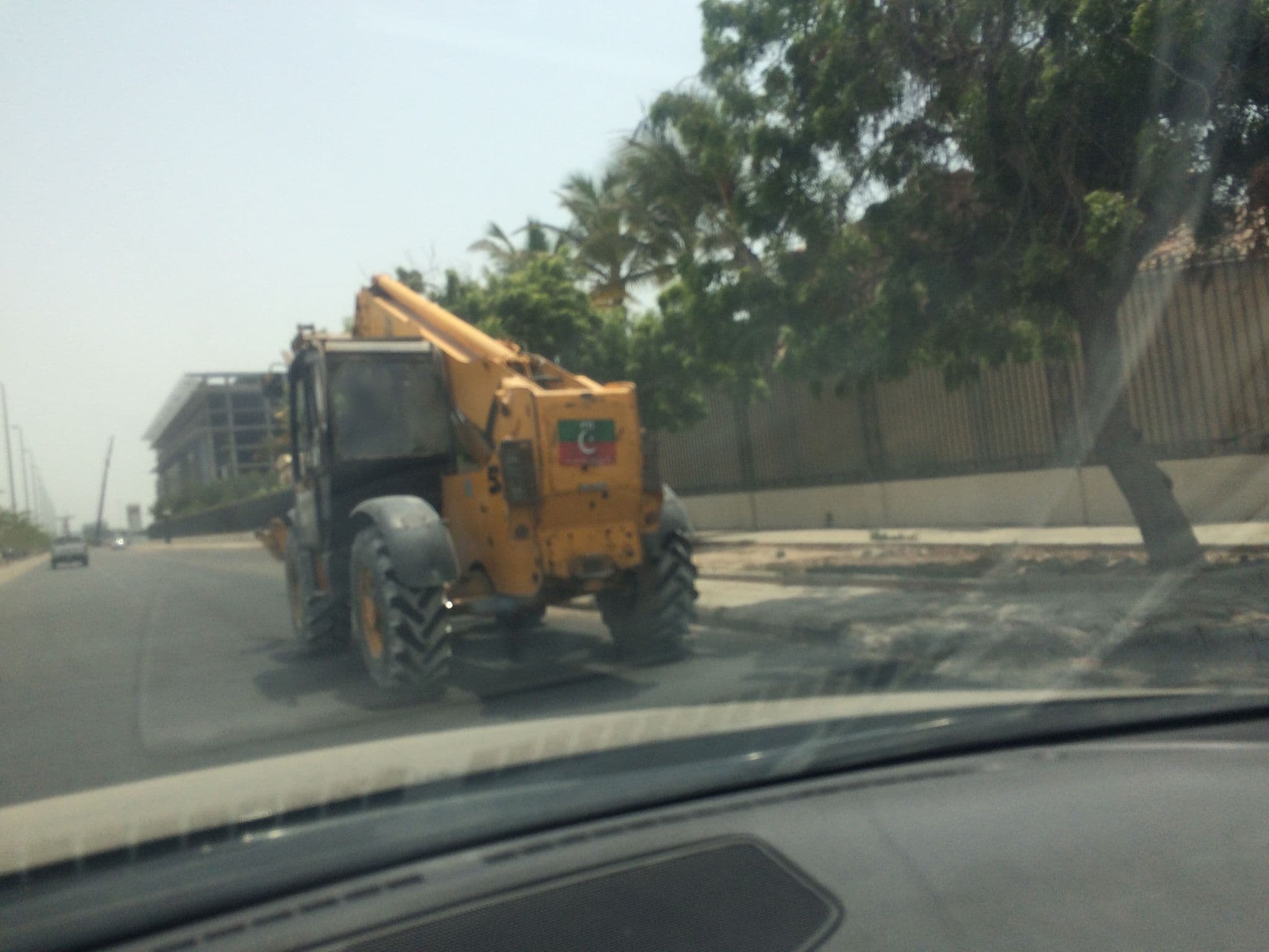 Street view near Alhamra Regency Hotel, Jeddah — © m_hebshi (CC BY-SA · Mapillary)