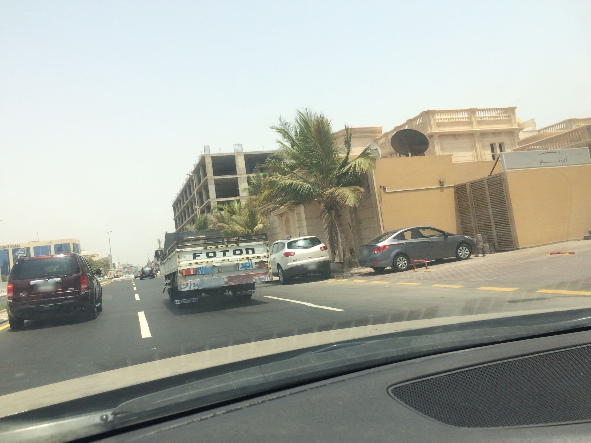 Street view near Auris Alfanar Hotel, Jeddah — © m_hebshi (CC BY-SA · Mapillary)