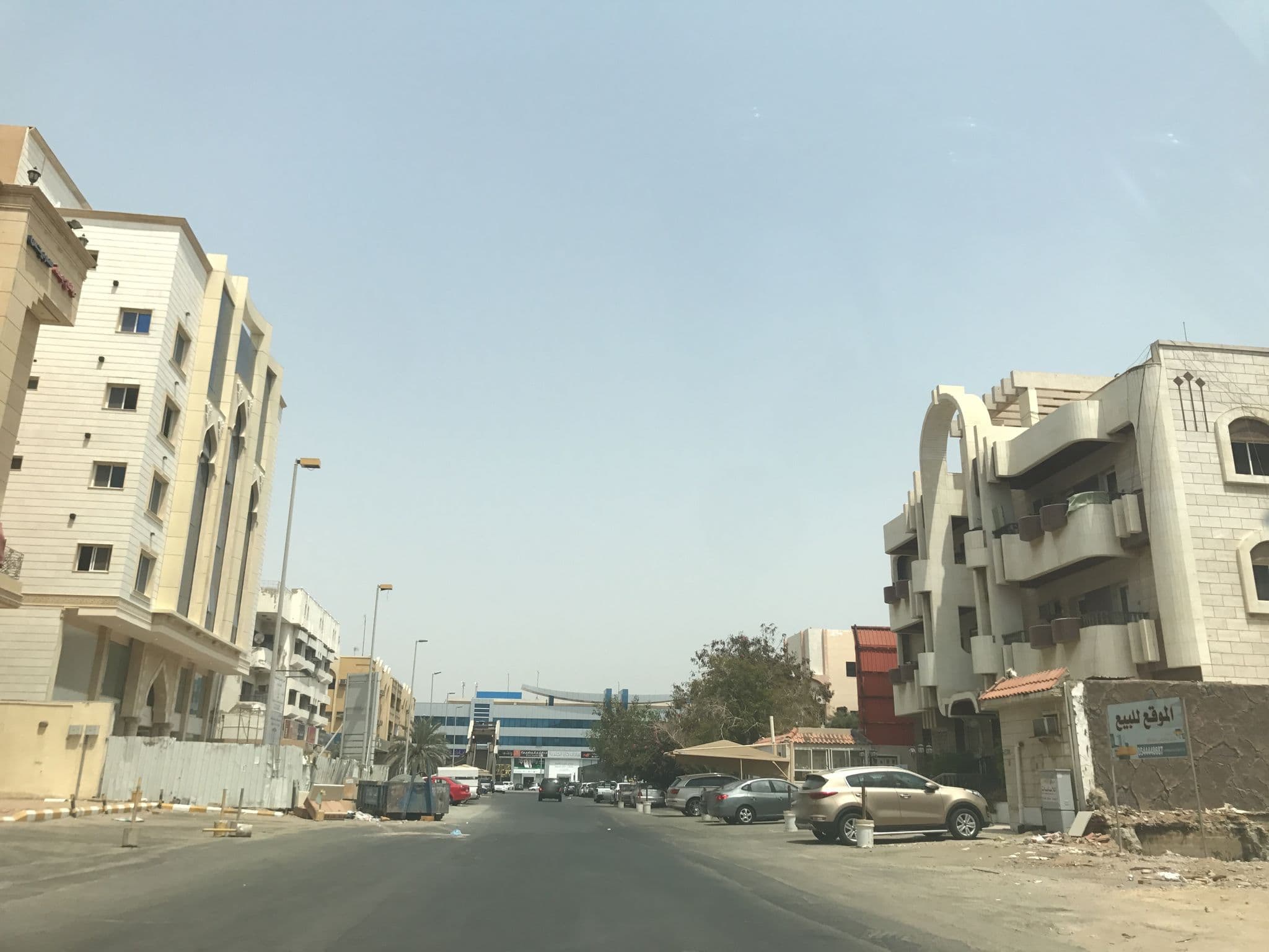 Street view near Jory Red Sea Hotel- فندق جوري البحر الأحمر, Jeddah — © hisham95 (CC BY-SA · Mapillary)