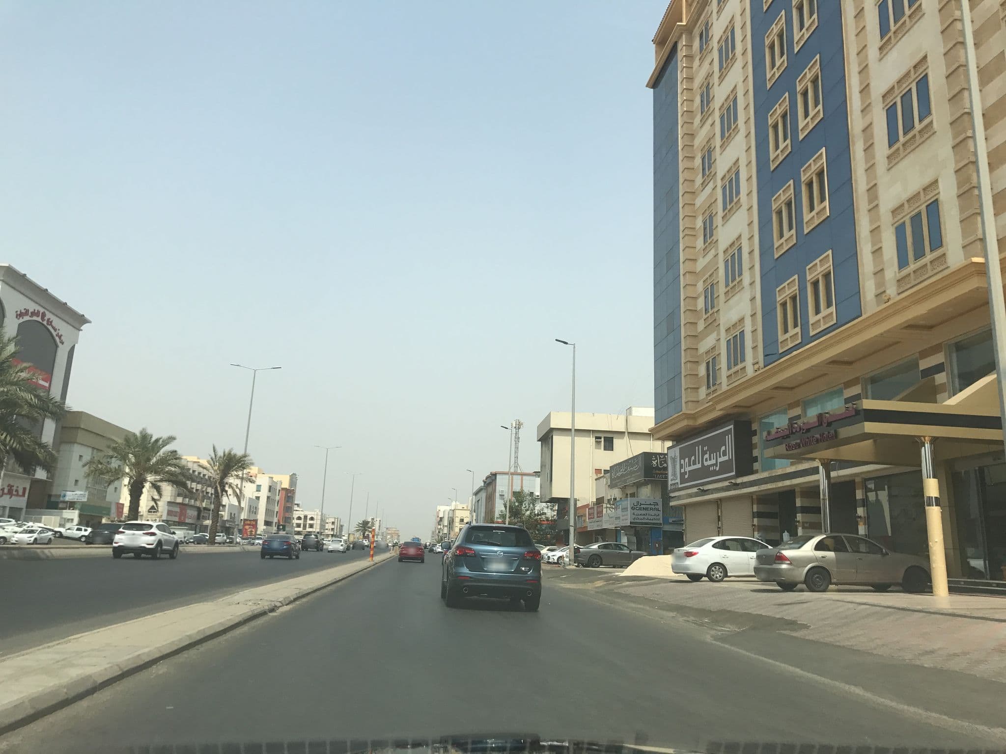 Street view near White Rose Hotel, Jeddah — © hisham95 (CC BY-SA · Mapillary)