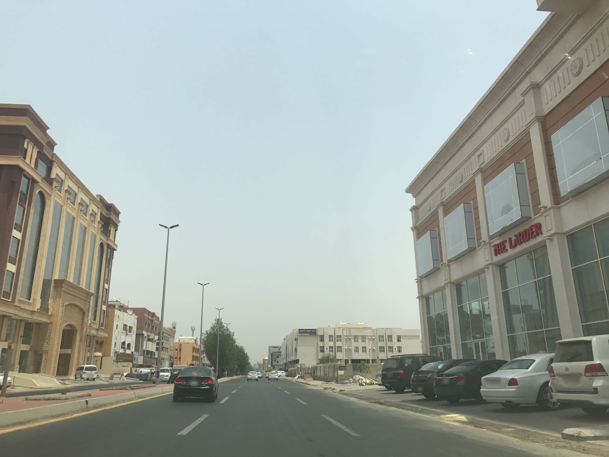 Street view near Radisson, Jeddah — © hisham95 (CC BY-SA · Mapillary)