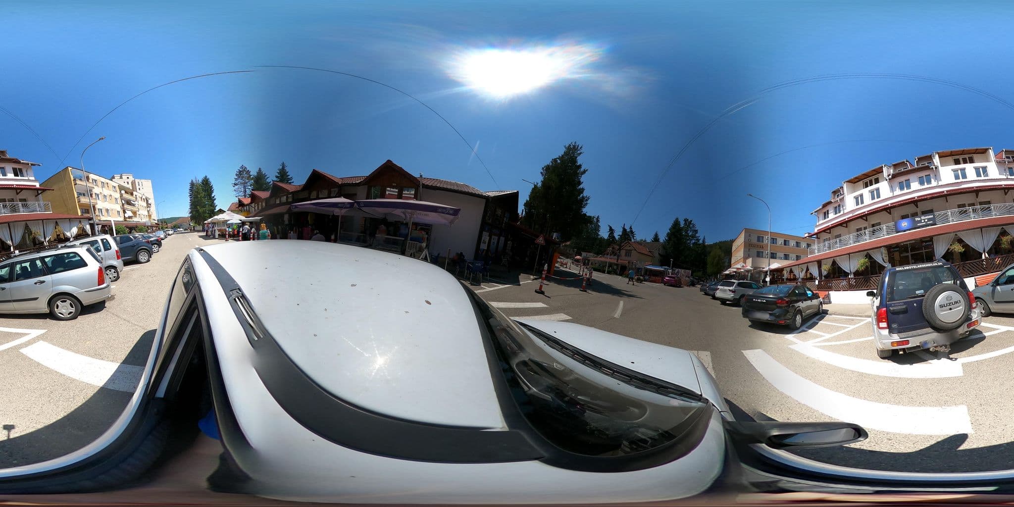 Street view near Vila Montana, Geoagiu — © grozsa11 (CC BY-SA · Mapillary)